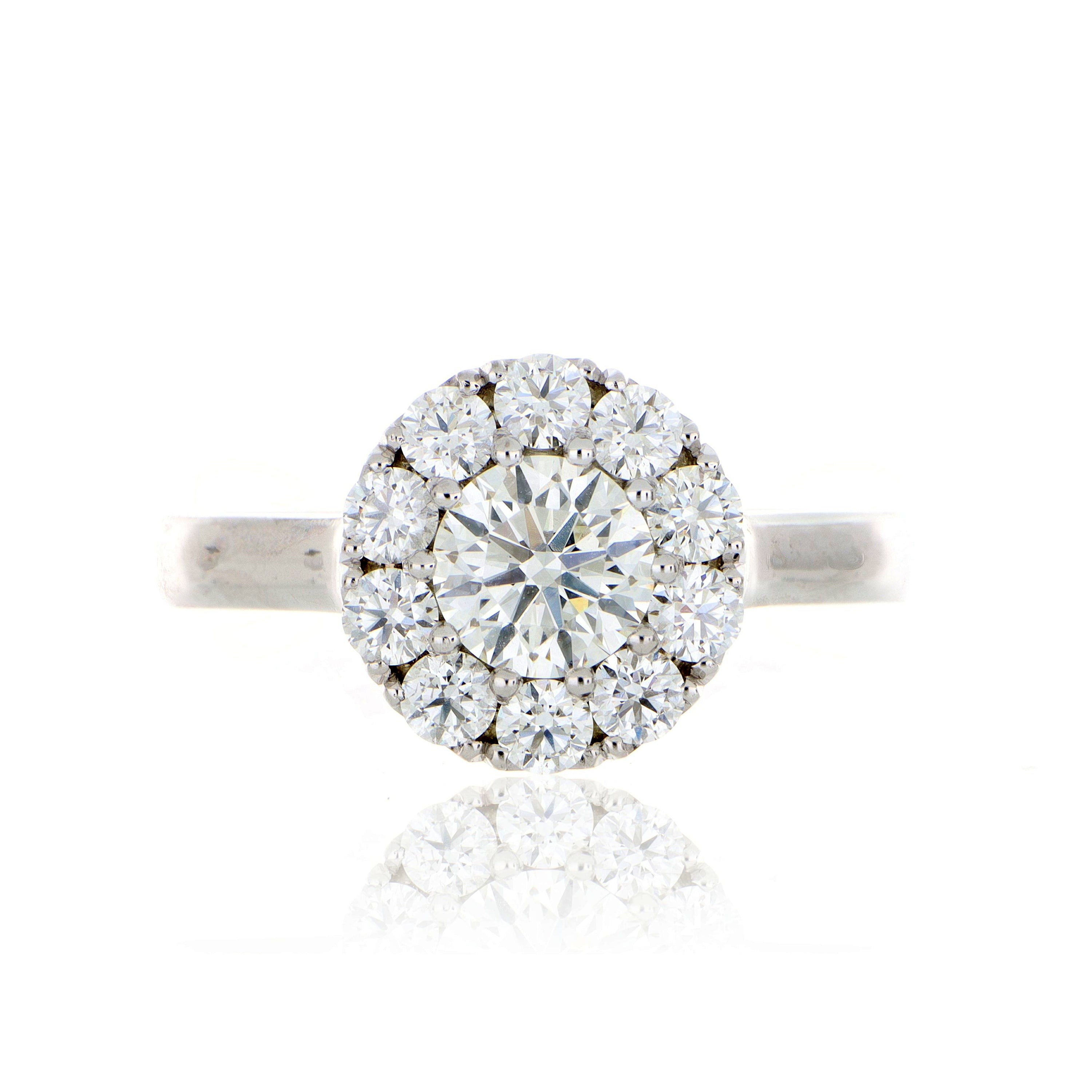 18k White Gold Simple Solitaire Halo Engagement Ring