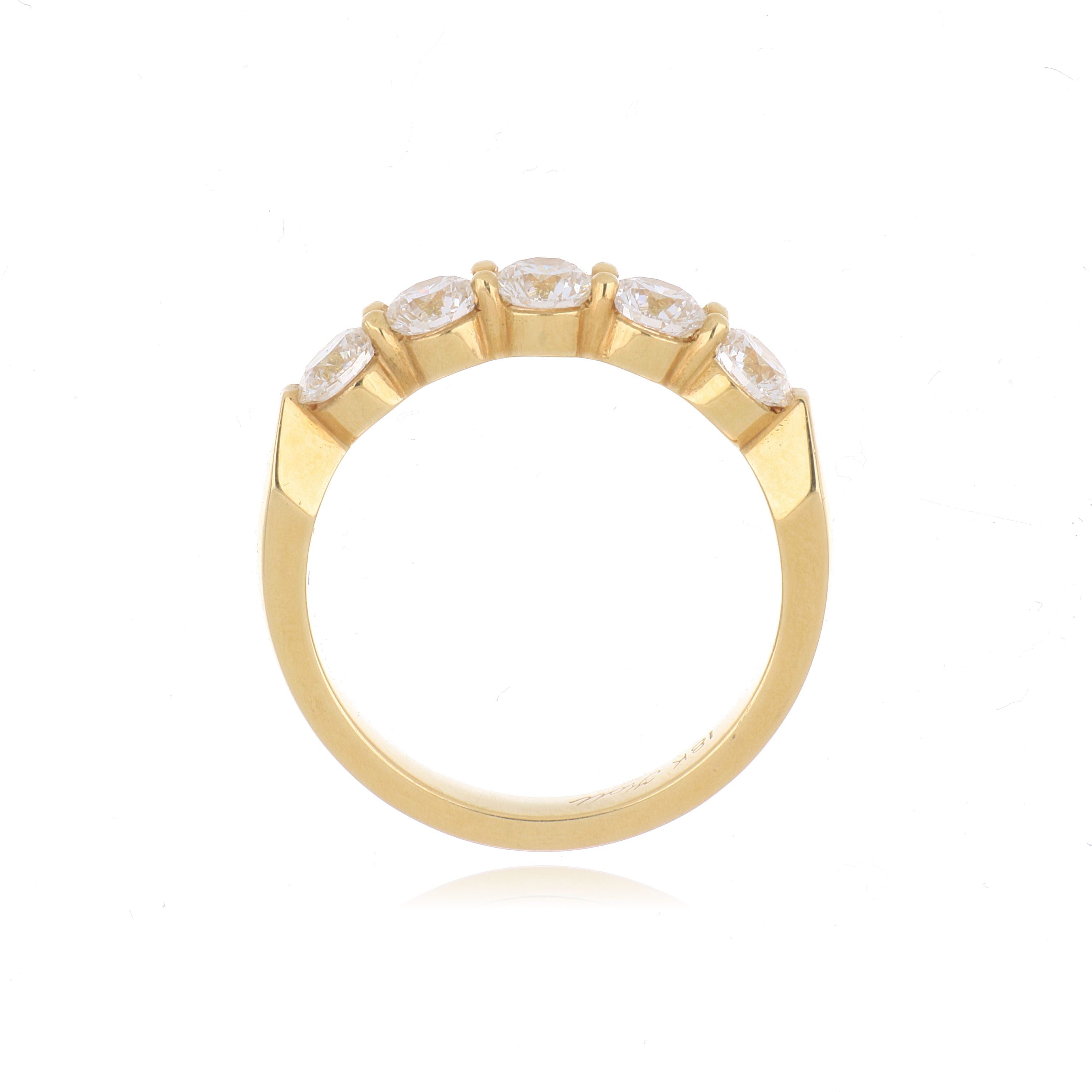 18k Yellow Gold Diamond Wedding Band