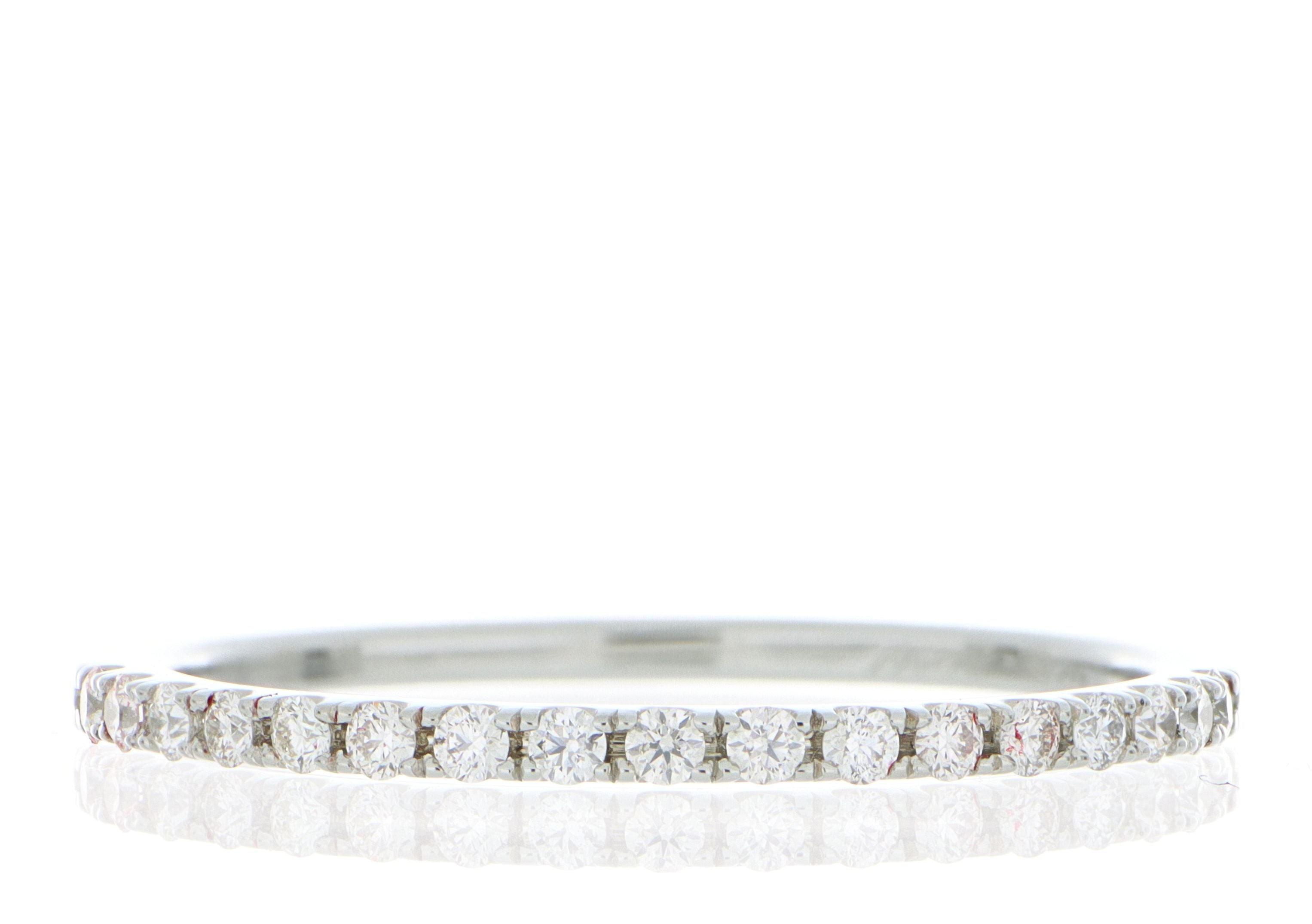 18k White Gold Diamond Band
