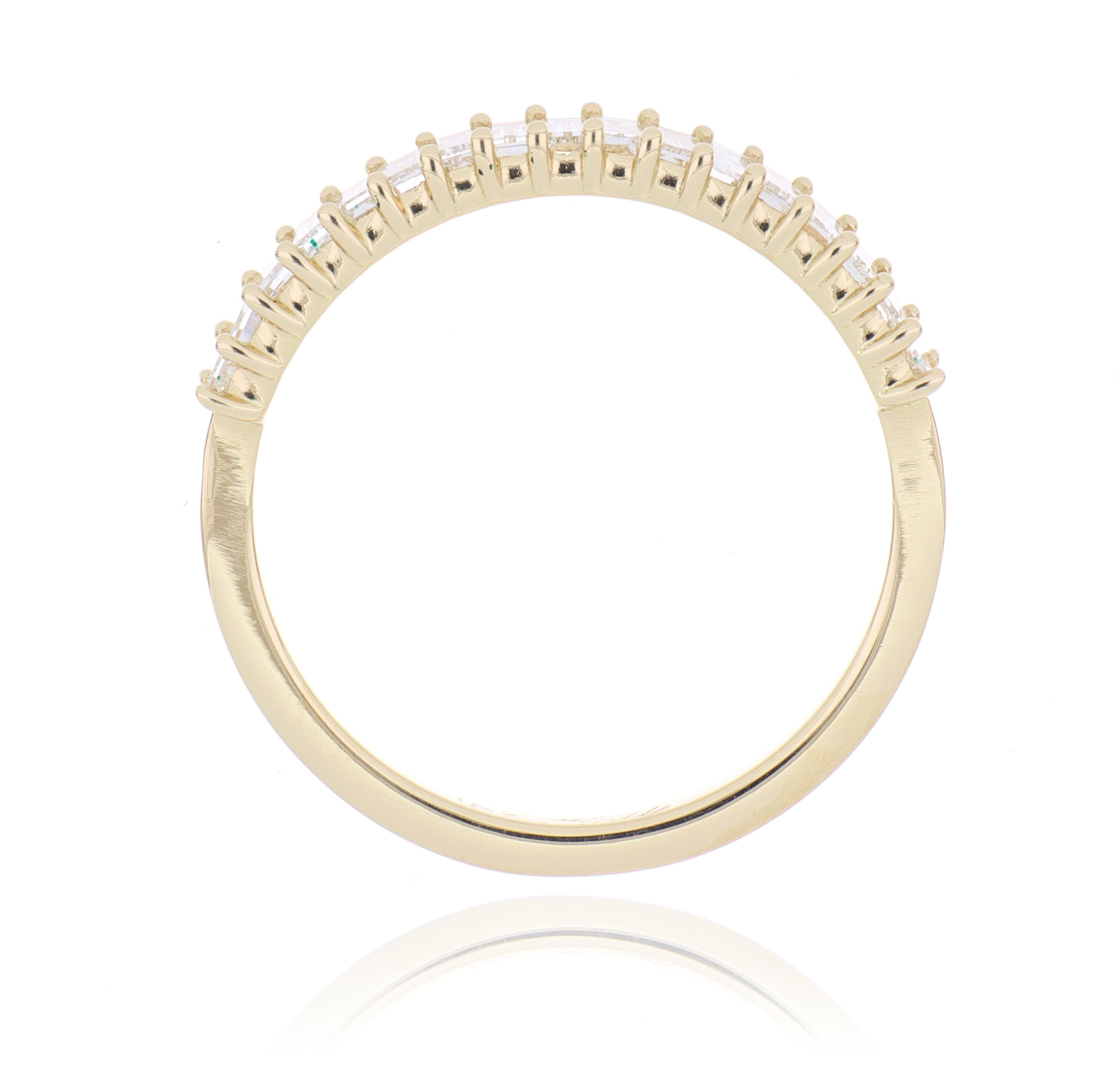 18k Yellow Gold Baguette Diamond Band