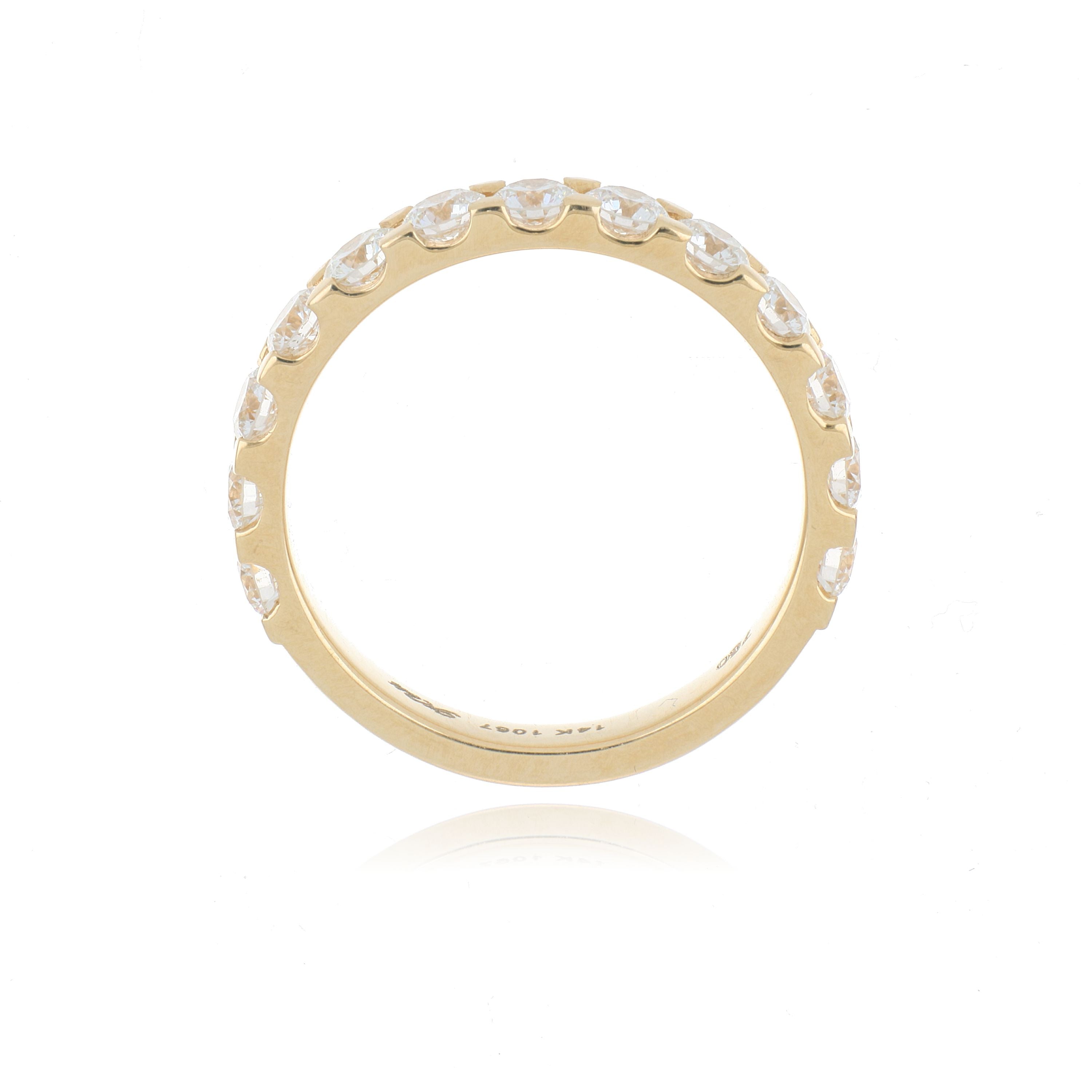 18k Yellow Gold Diamond Wedding Band