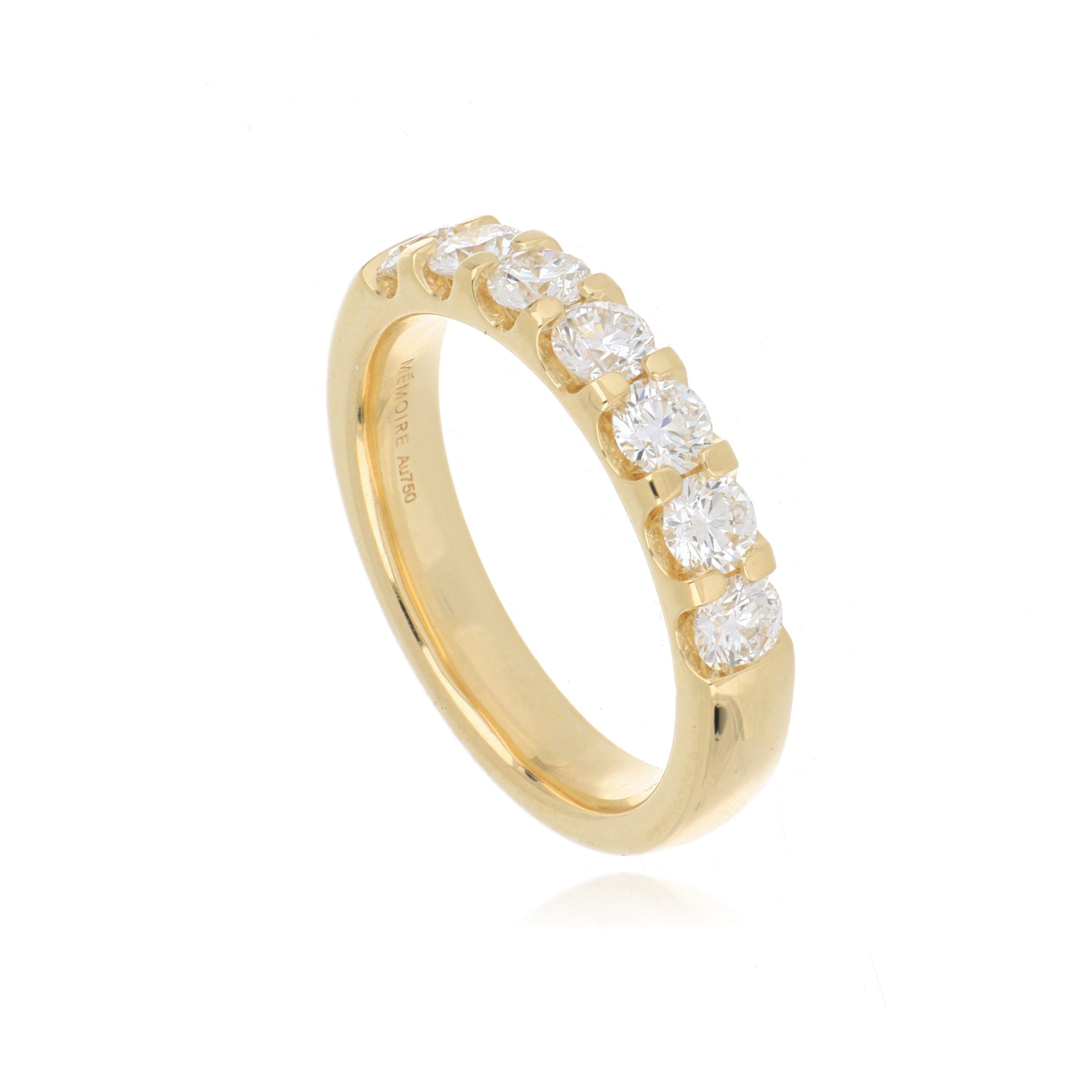 18k Yellow Gold Diamond Wedding Band
