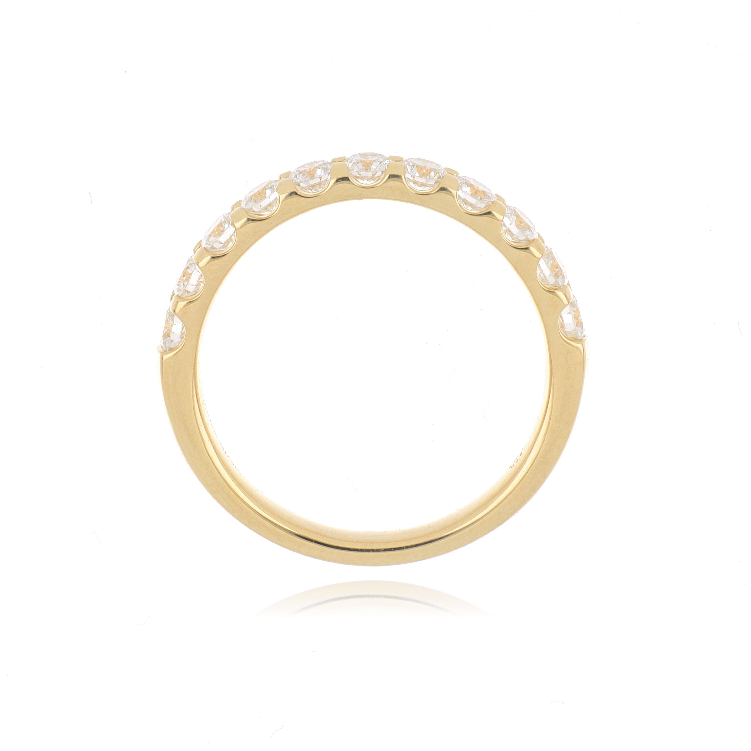 18k Yellow Diamond Wedding Band