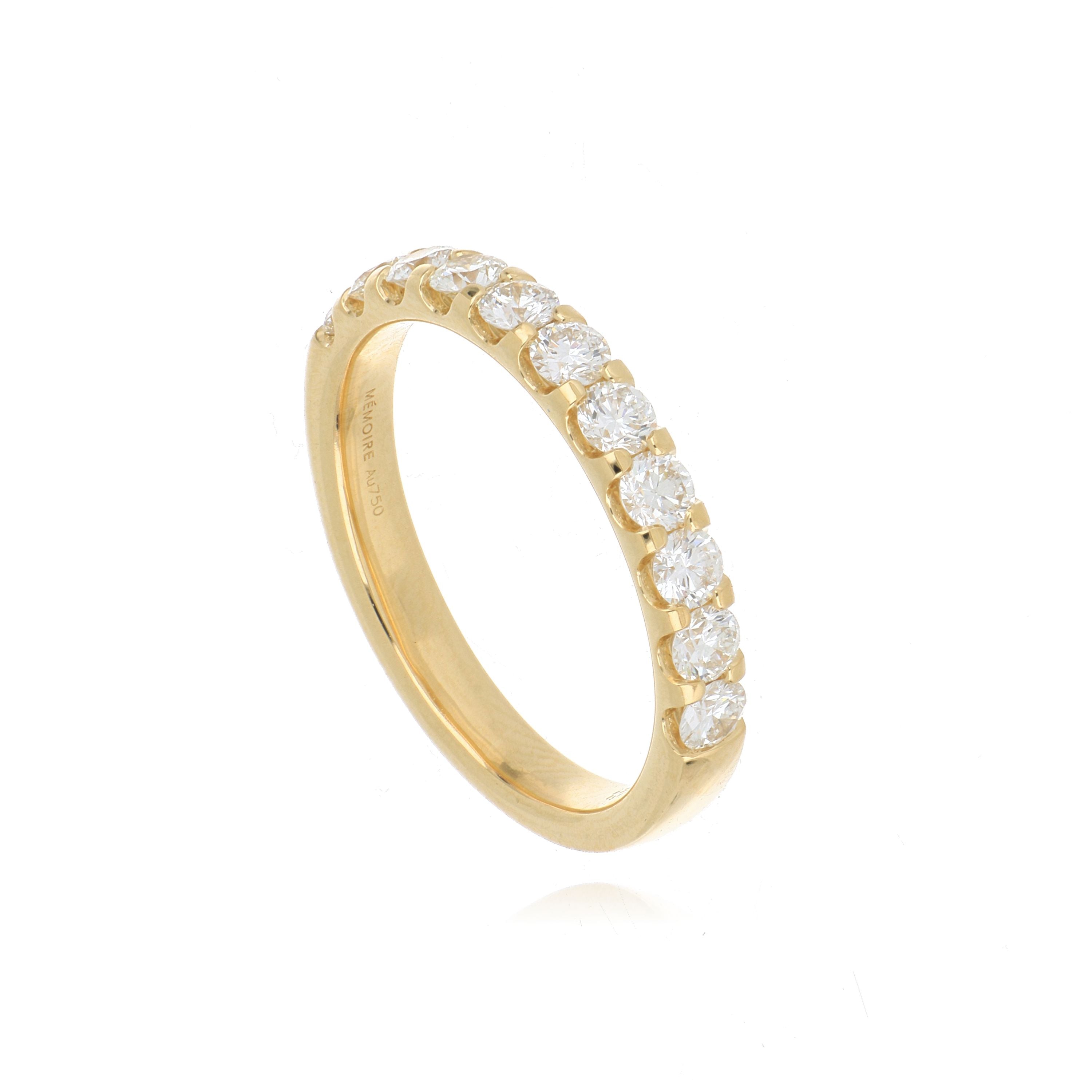 18k Yellow Diamond Wedding Band