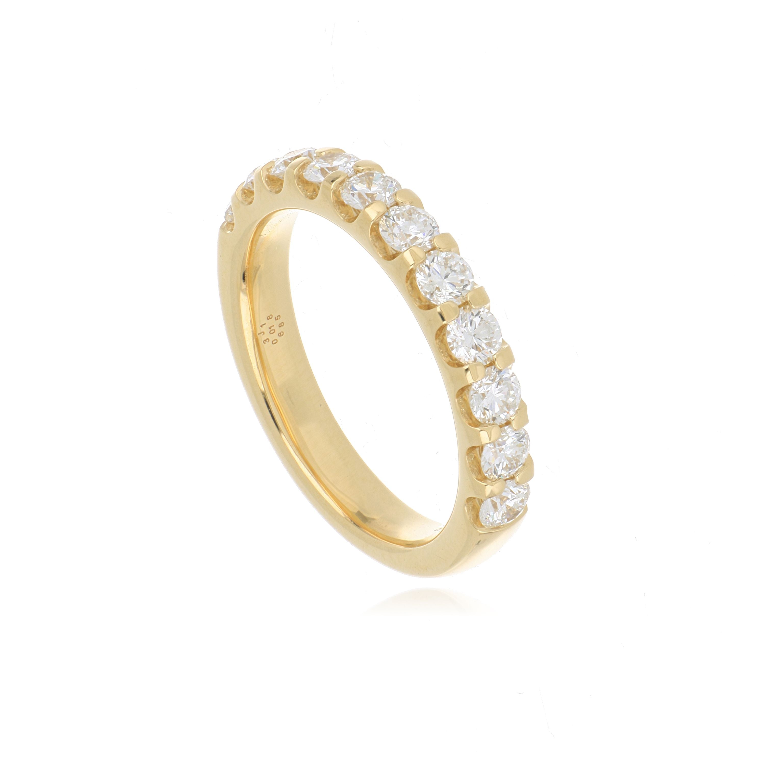 18k Yellow Gold Diamond Wedding Band