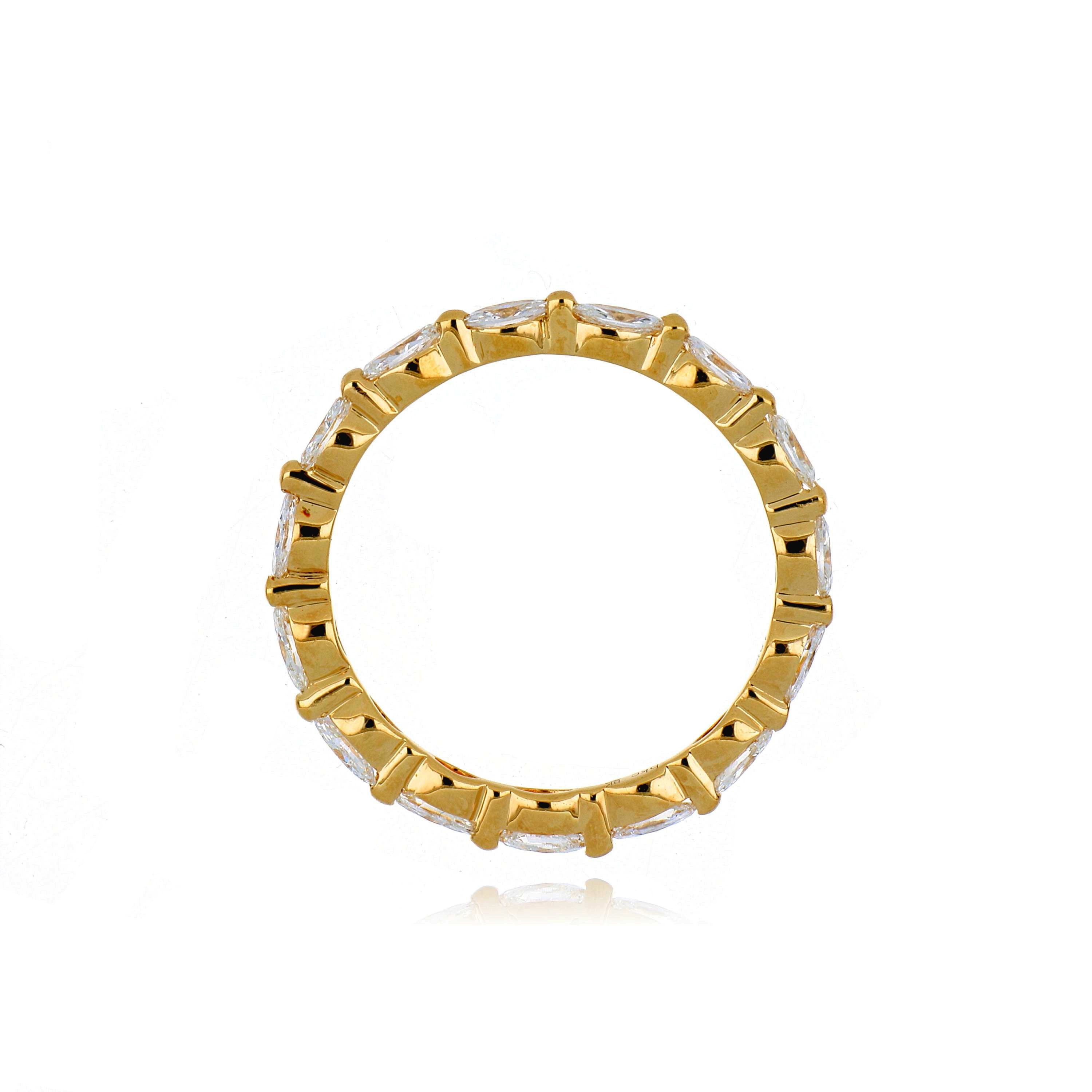 18k Yellow Gold Diamond Eternity Wedding Band