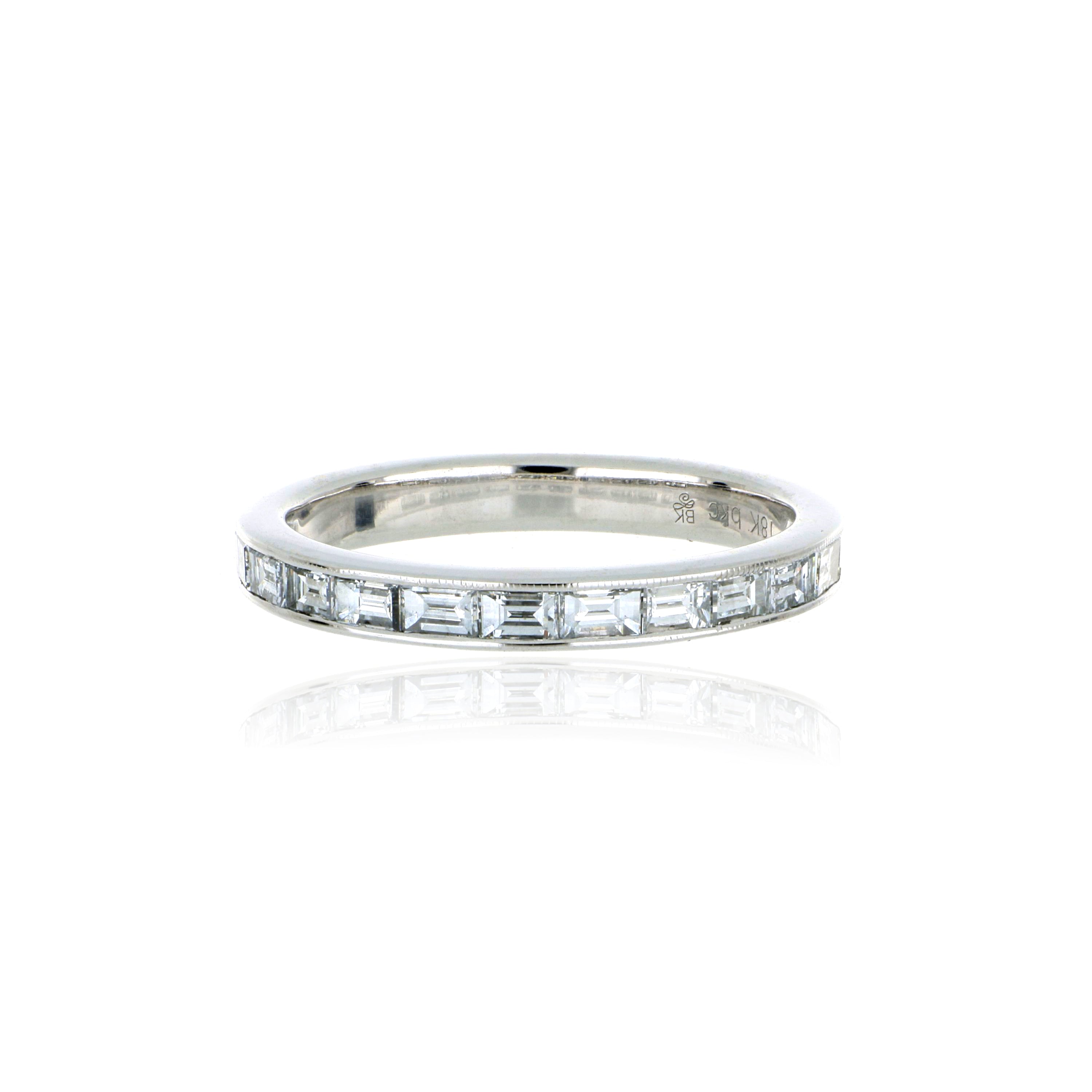 18k White Gold Diamond Wedding Band
