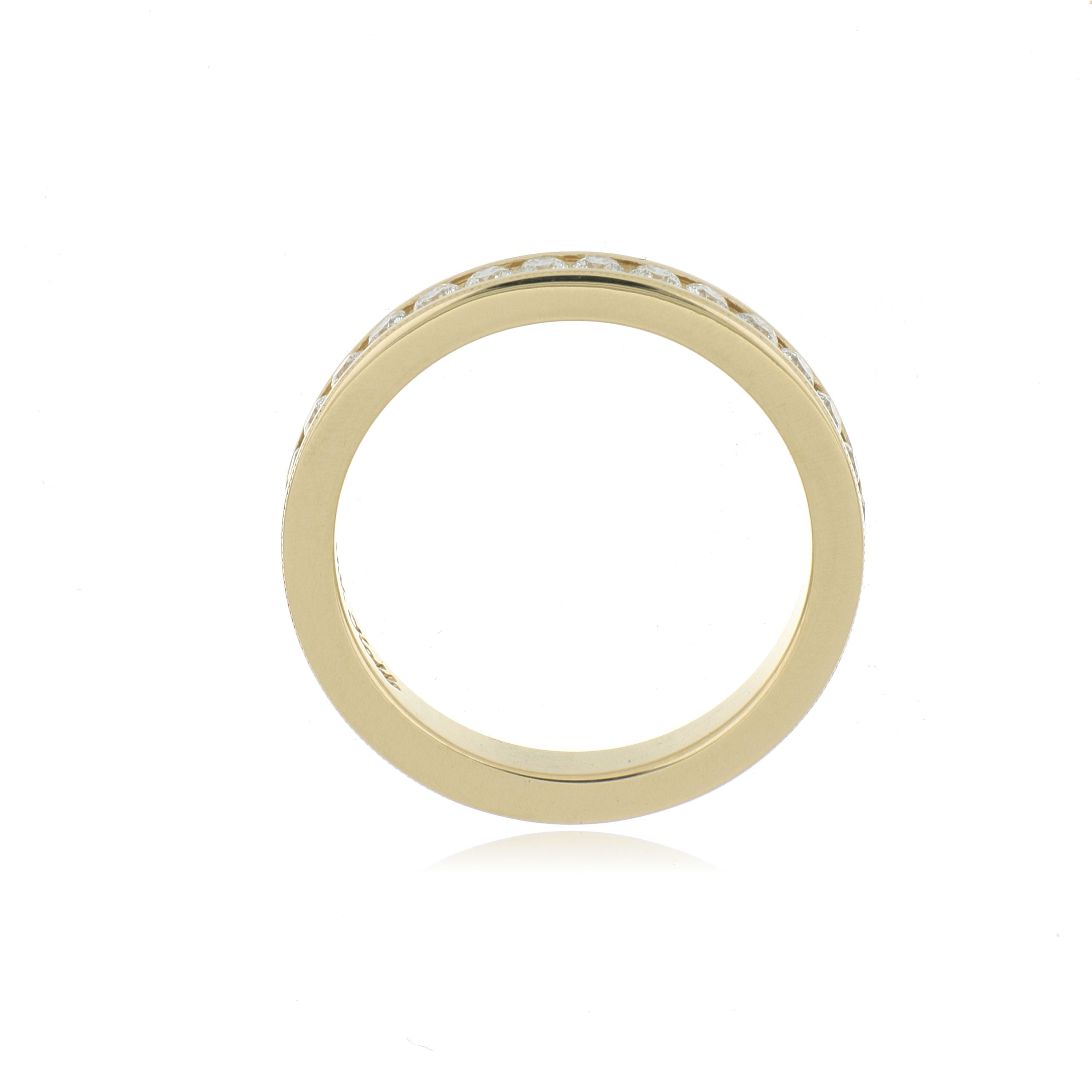 14k Yellow Gold Diamond Wedding Band