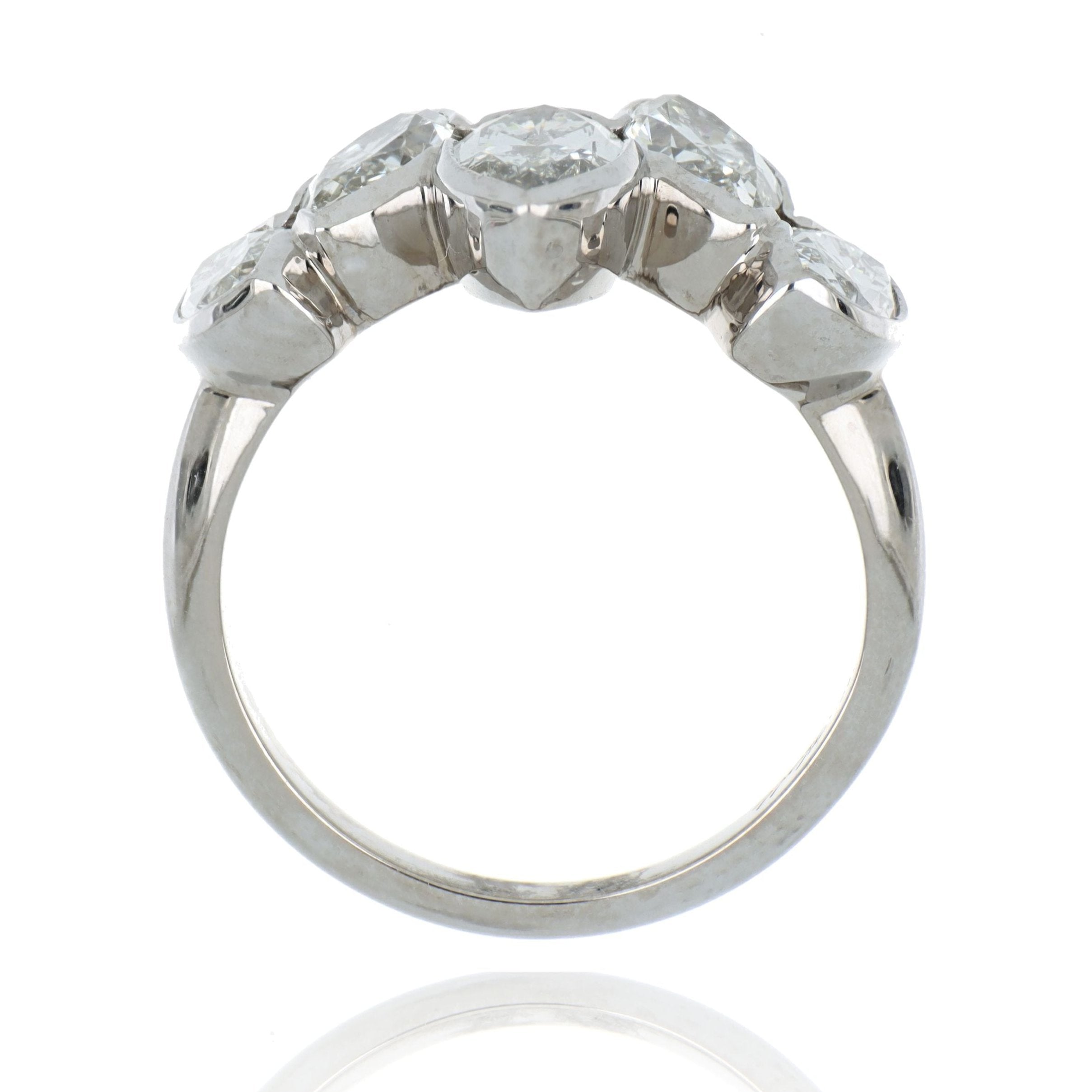 18k White Gold Continuous Marquise Diamond Wedding Band