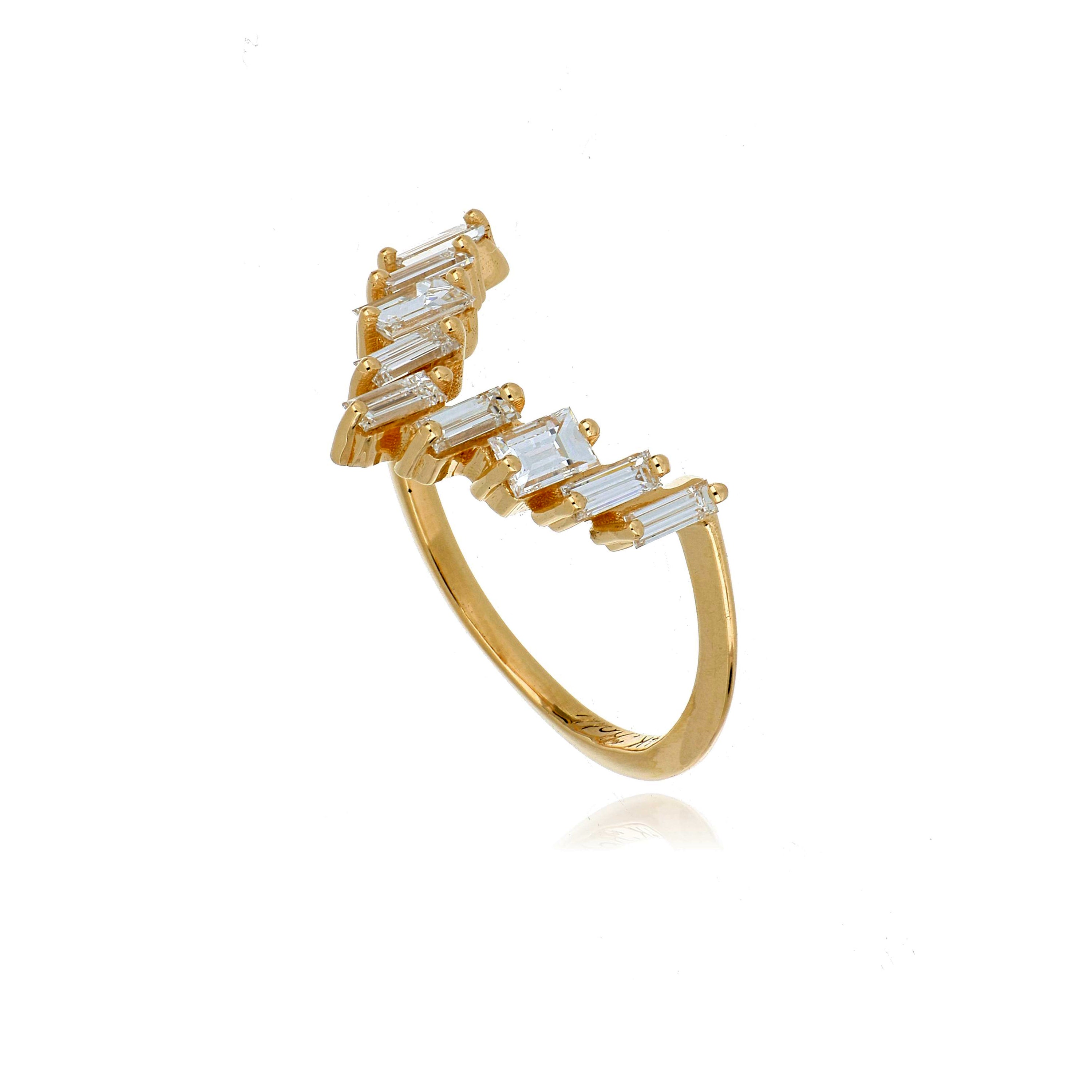 14k Yellow Gold Diamond V Ring