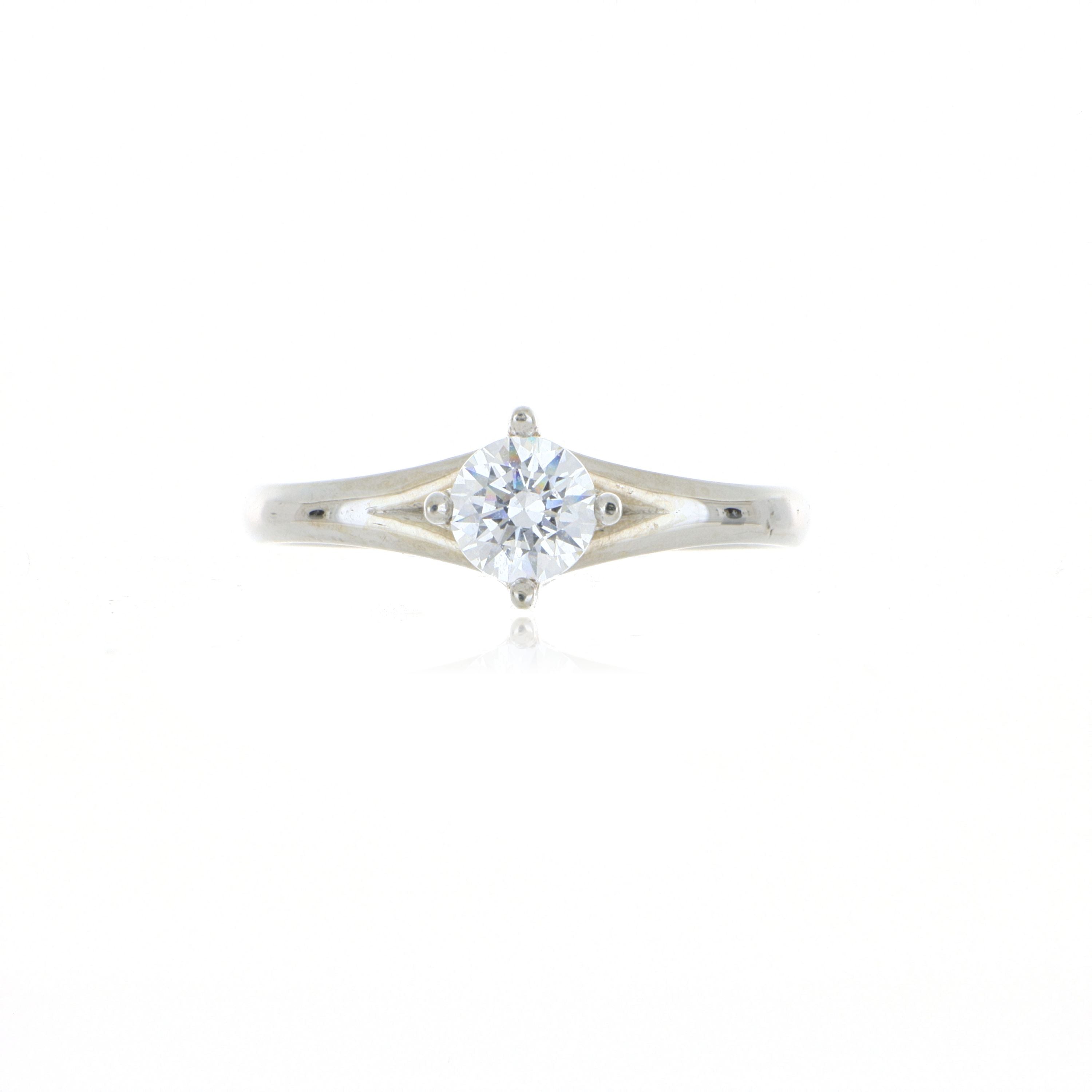 18k White Gold Solitaire Engagement Ring Semi Mount