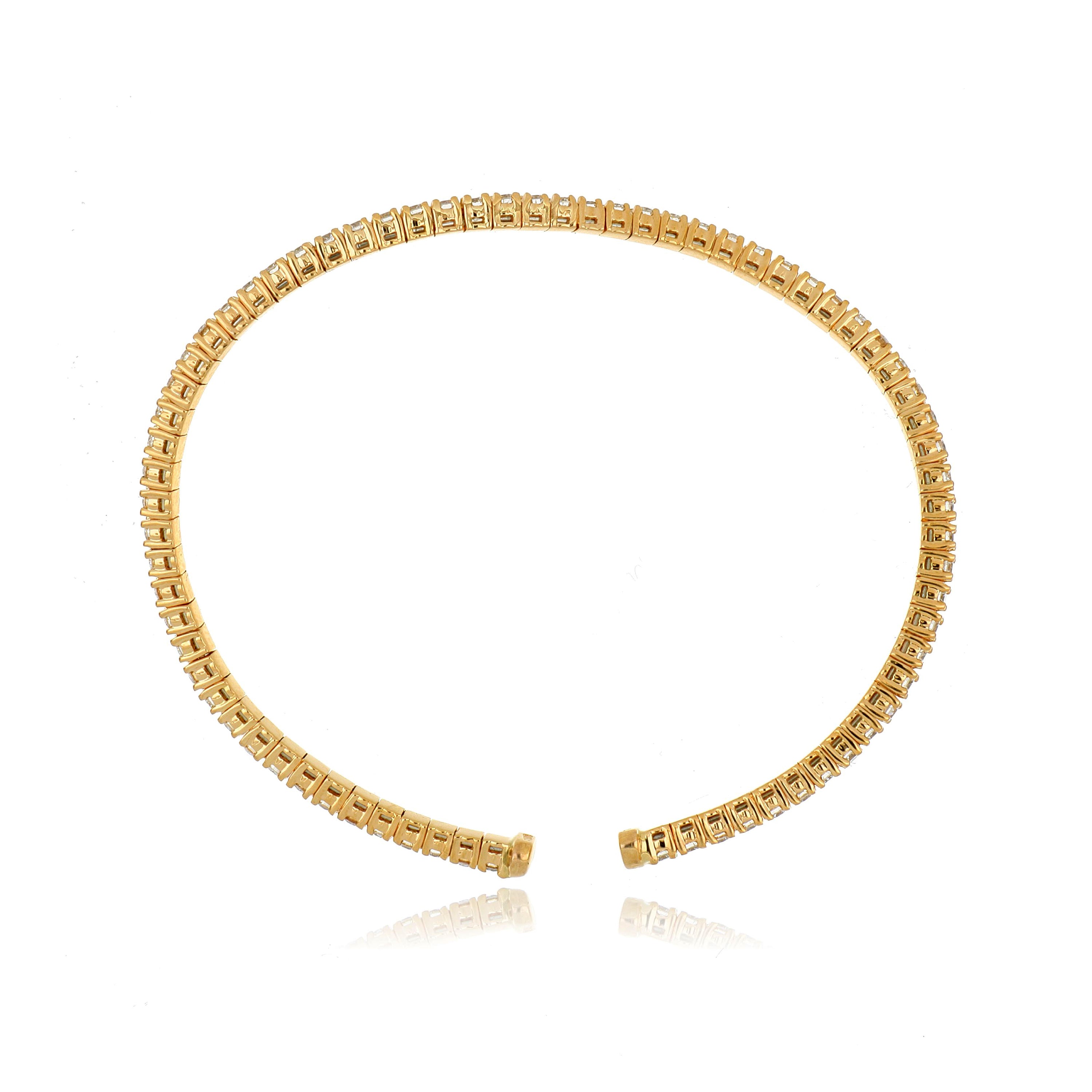 18k Gold Diamond Wave Tennis Bangle