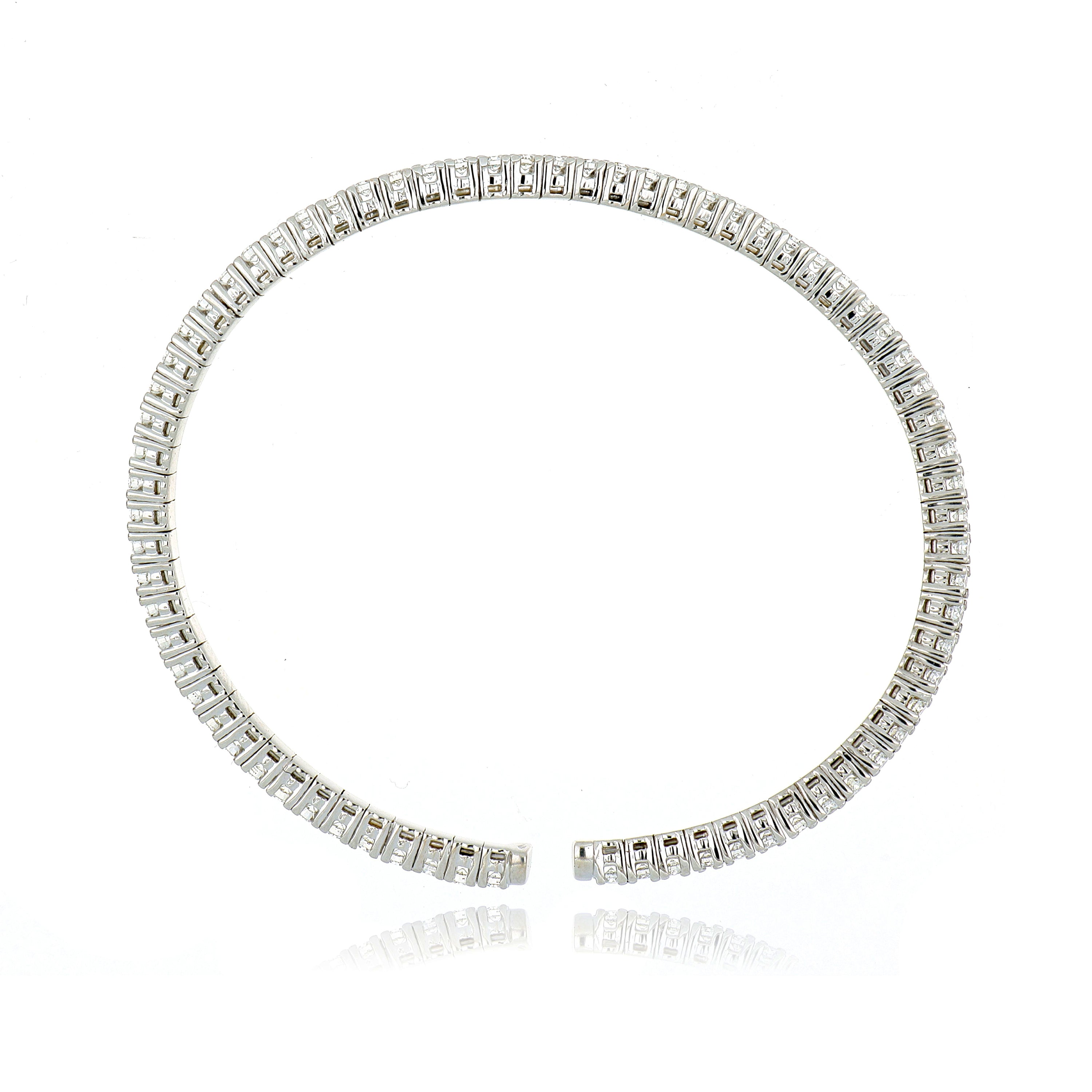 18k Gold Diamond Wave Tennis Bangle