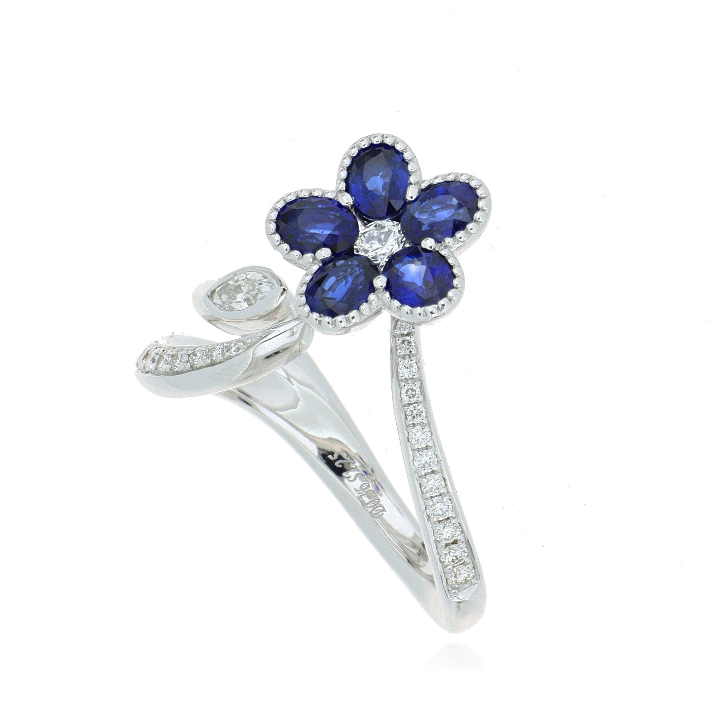 18k White Gold Blue Sapphire and Diamond Flower Ring