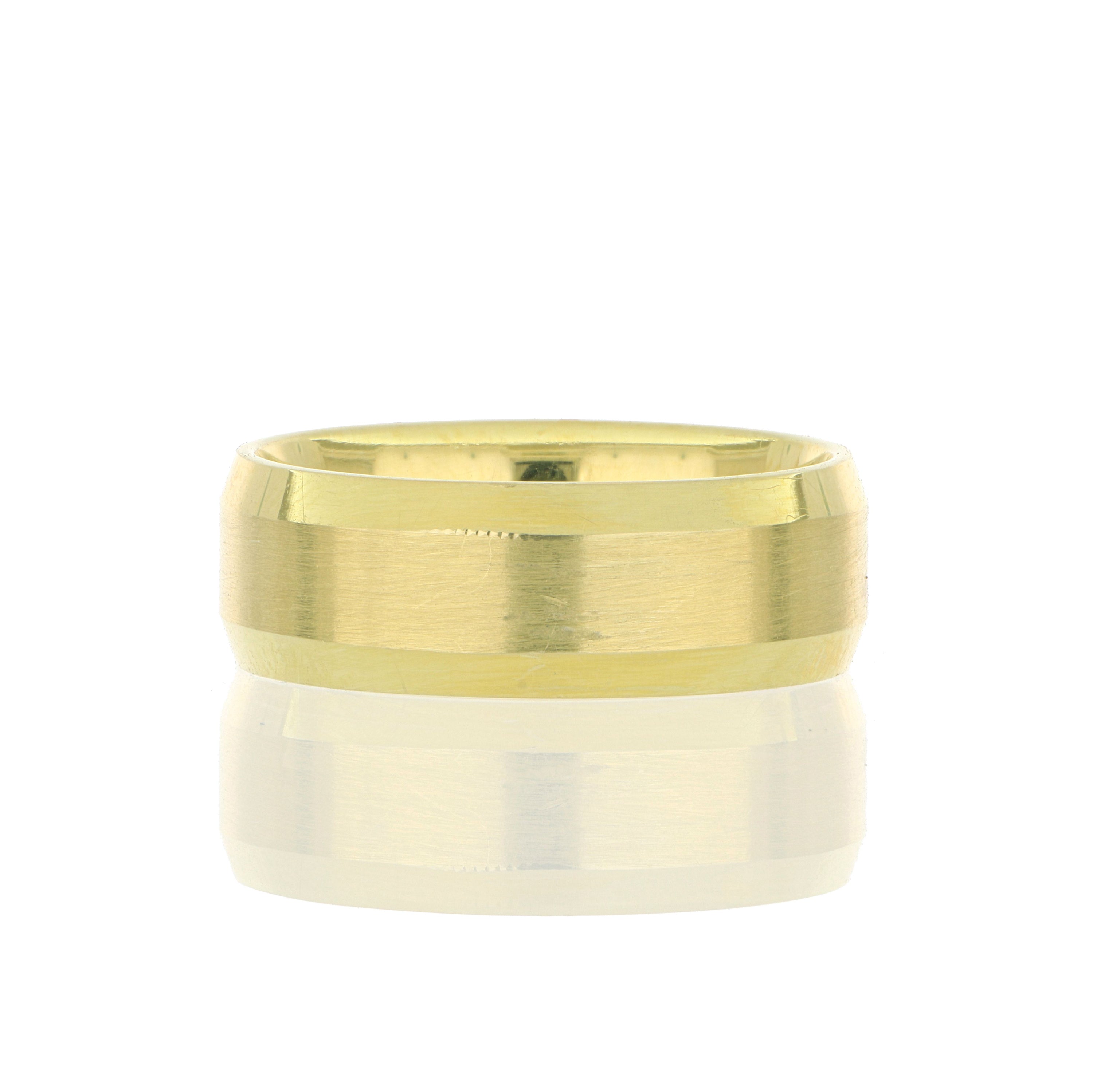 18k Yellow Gold Beveled Edge Men's Wedding Band - Charles Koll Jewelers