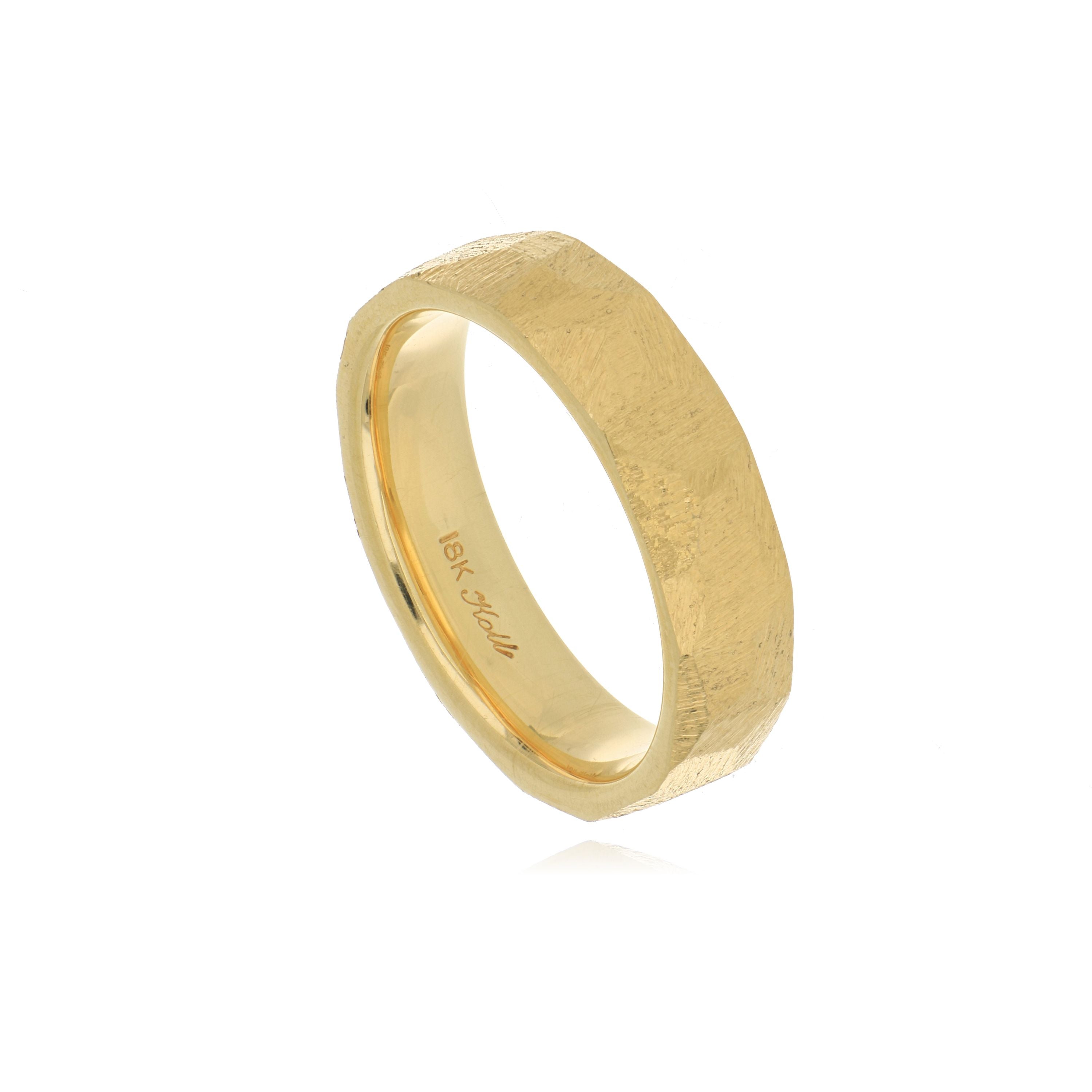 18k Yellow Gold Facet Men's Wedding Band