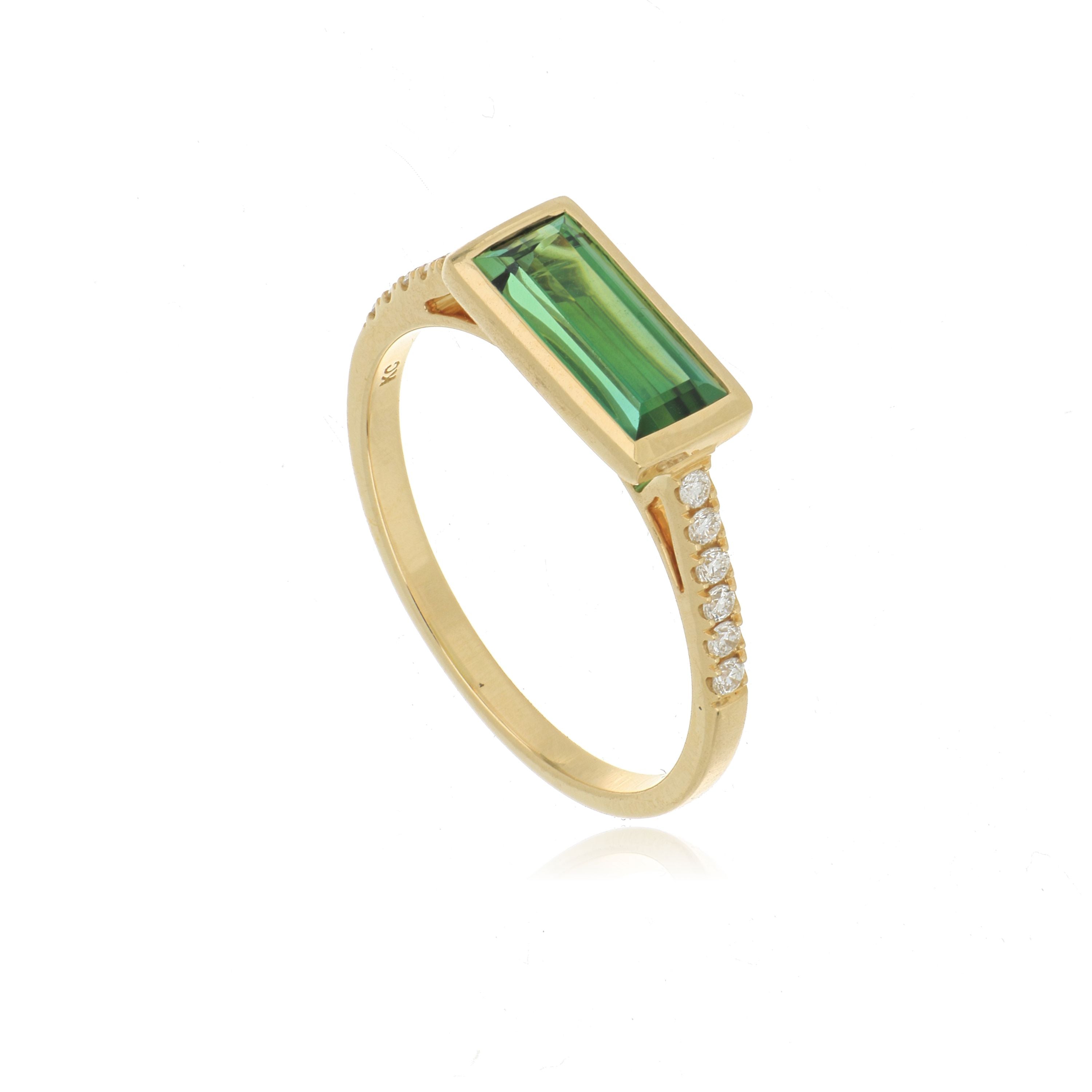 18k Yellow Gold Green Tourmaline and Diamond Accented Ring