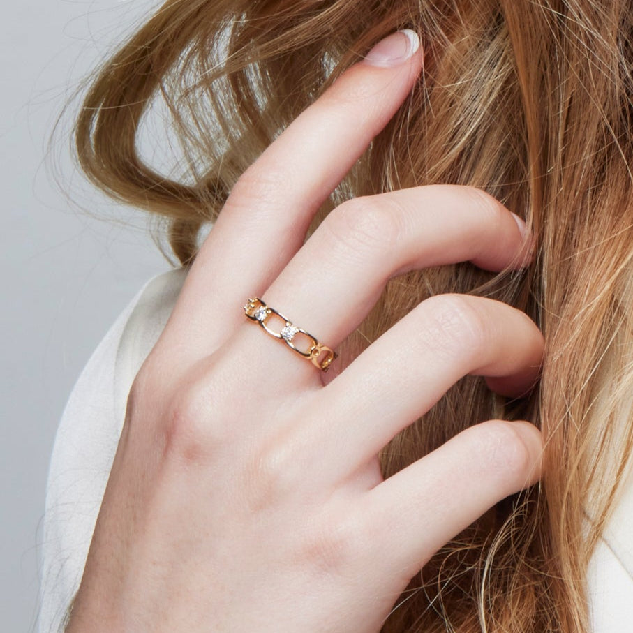 18k Yellow Gold Diamond Ring