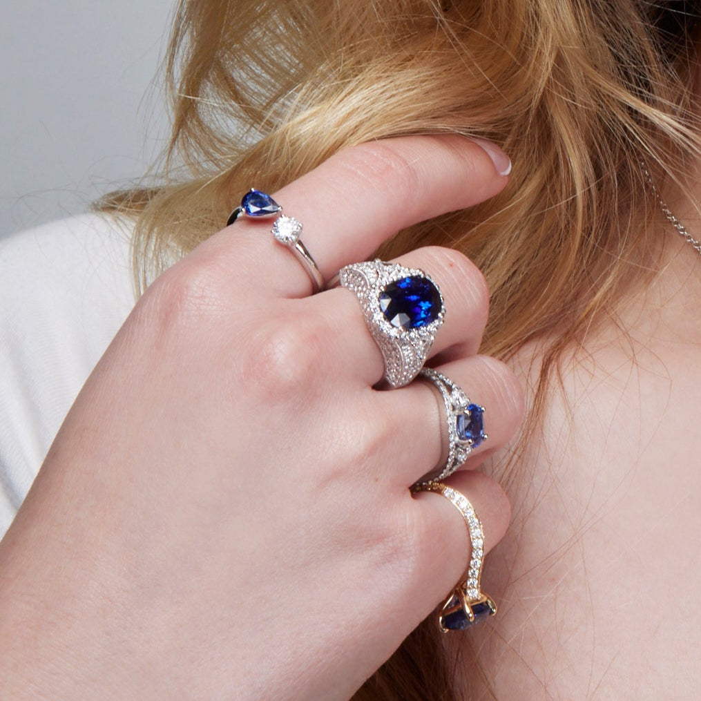 18k White Gold Blue Sapphire and Diamond Ring