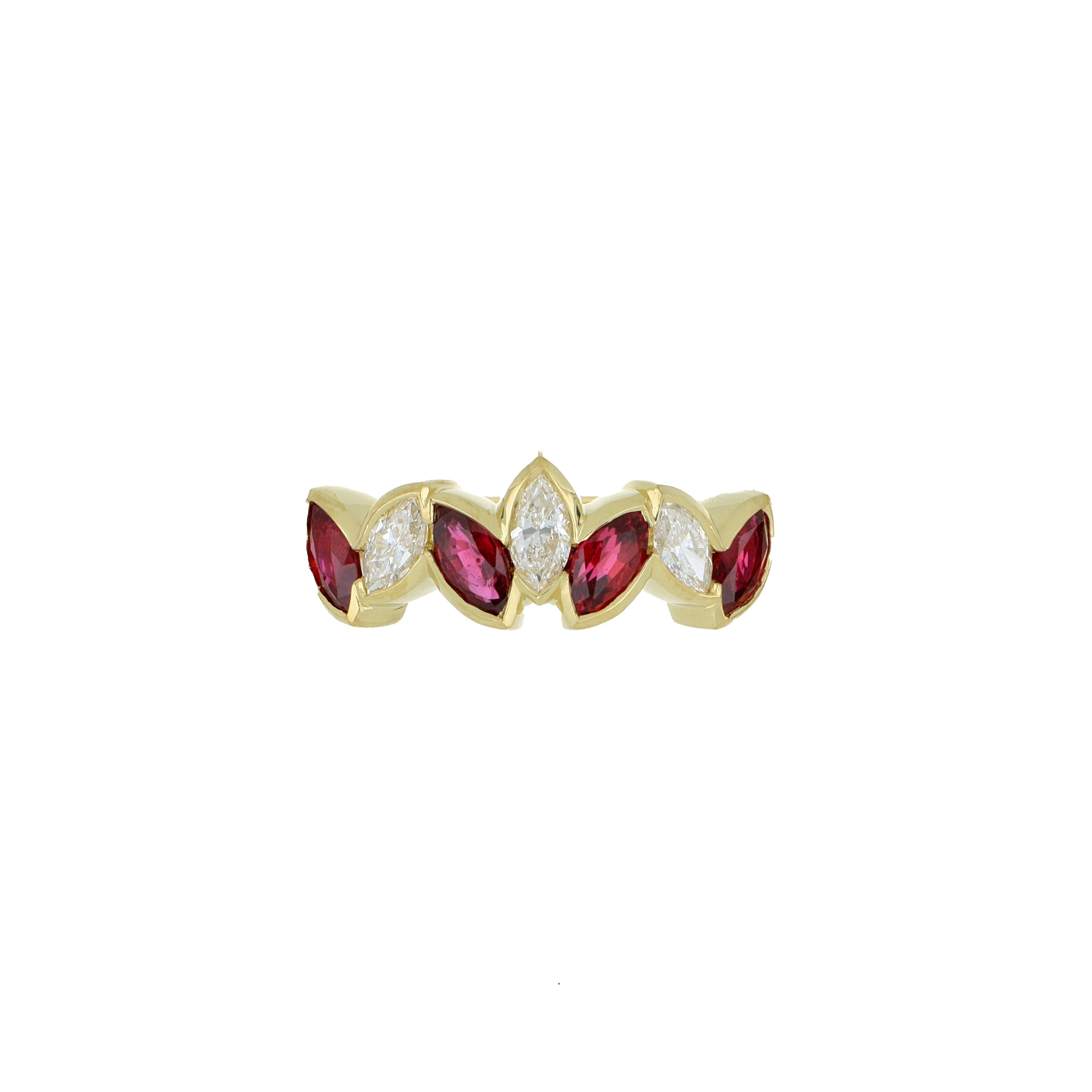 18k Yellow Gold Diamond and Ruby Ring