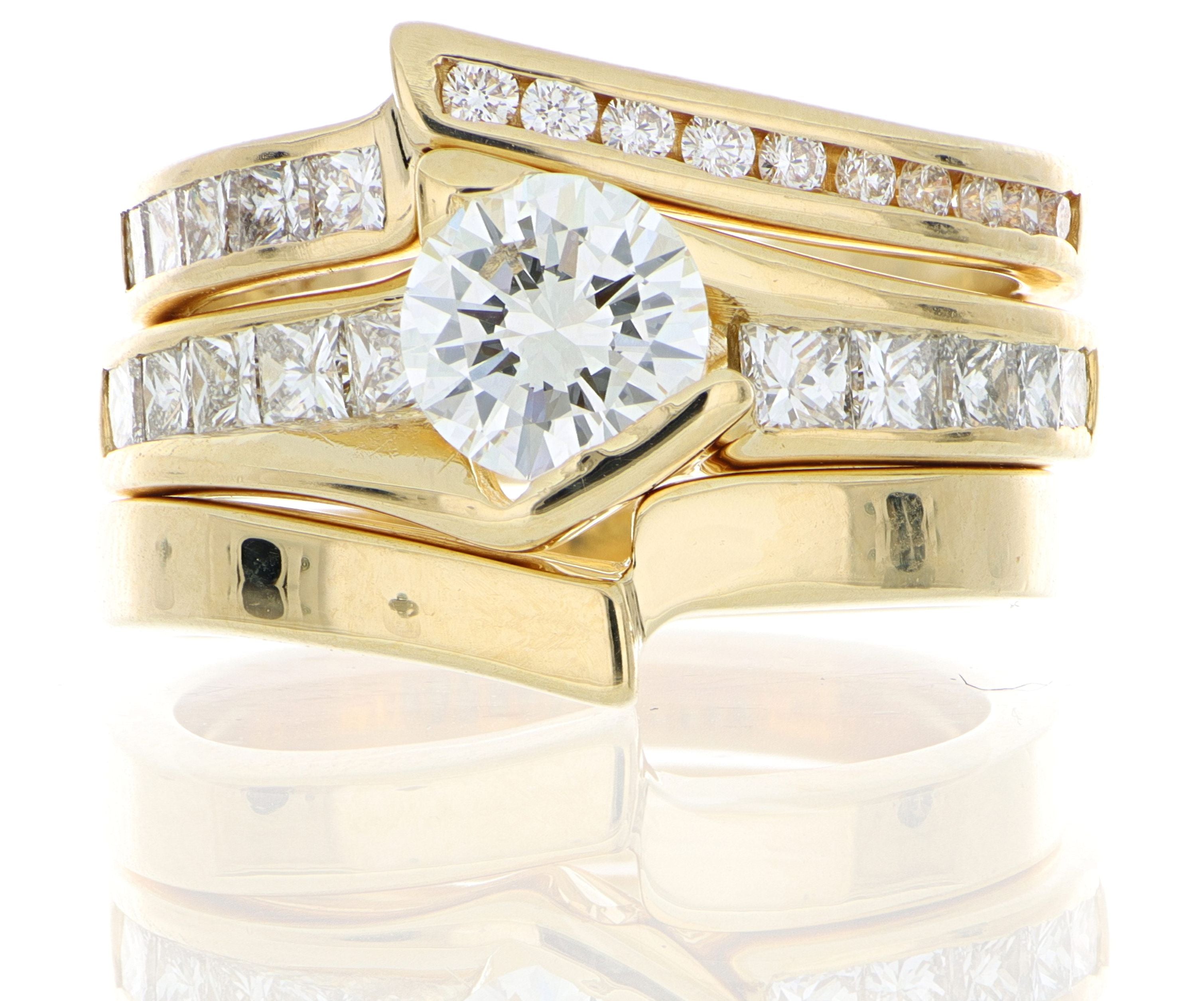 18k Geelgoue Diamant 3 Ring Bruidsstel