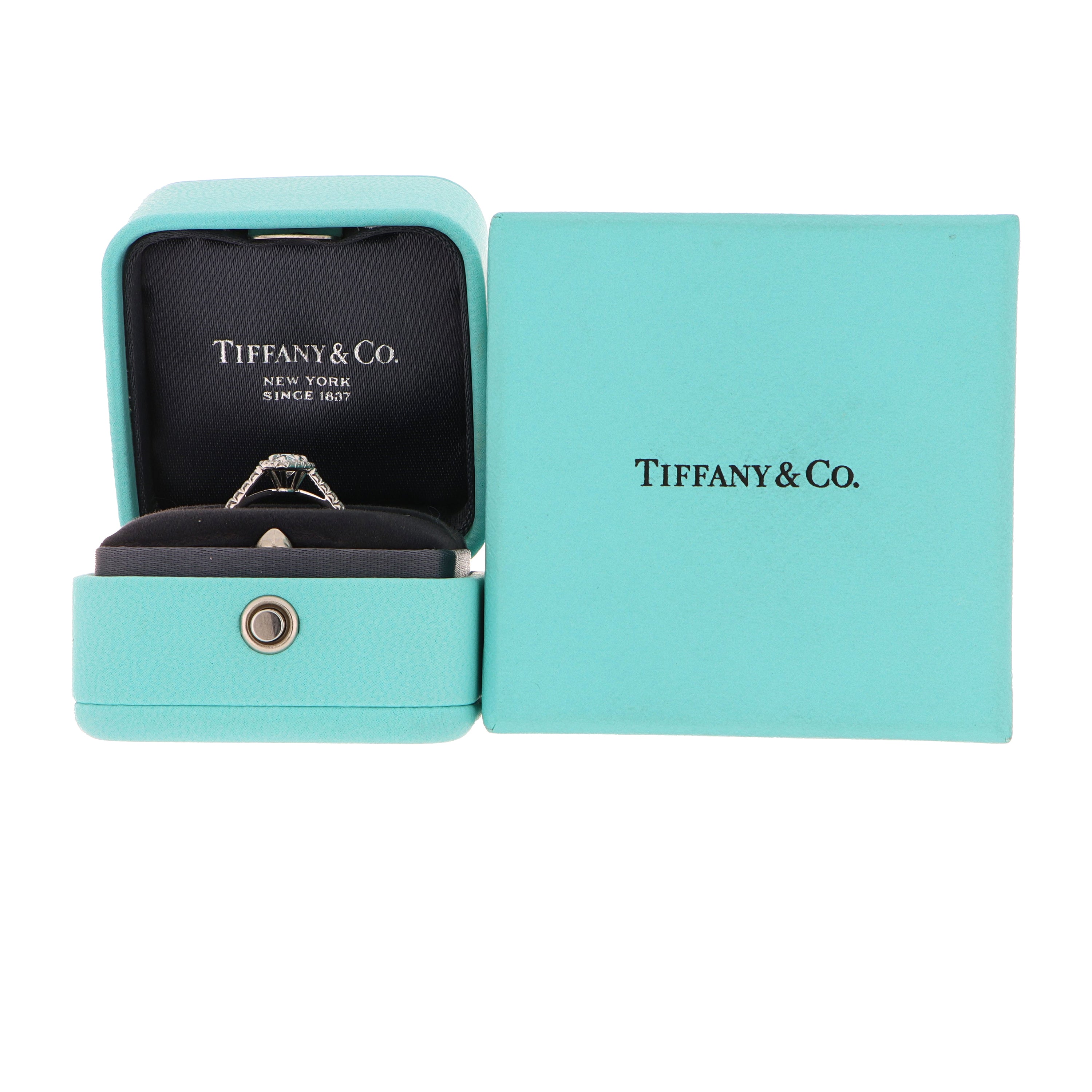 Tiffany & Co. Soleste® Platinum Pear shaped Halo Engagement Ring