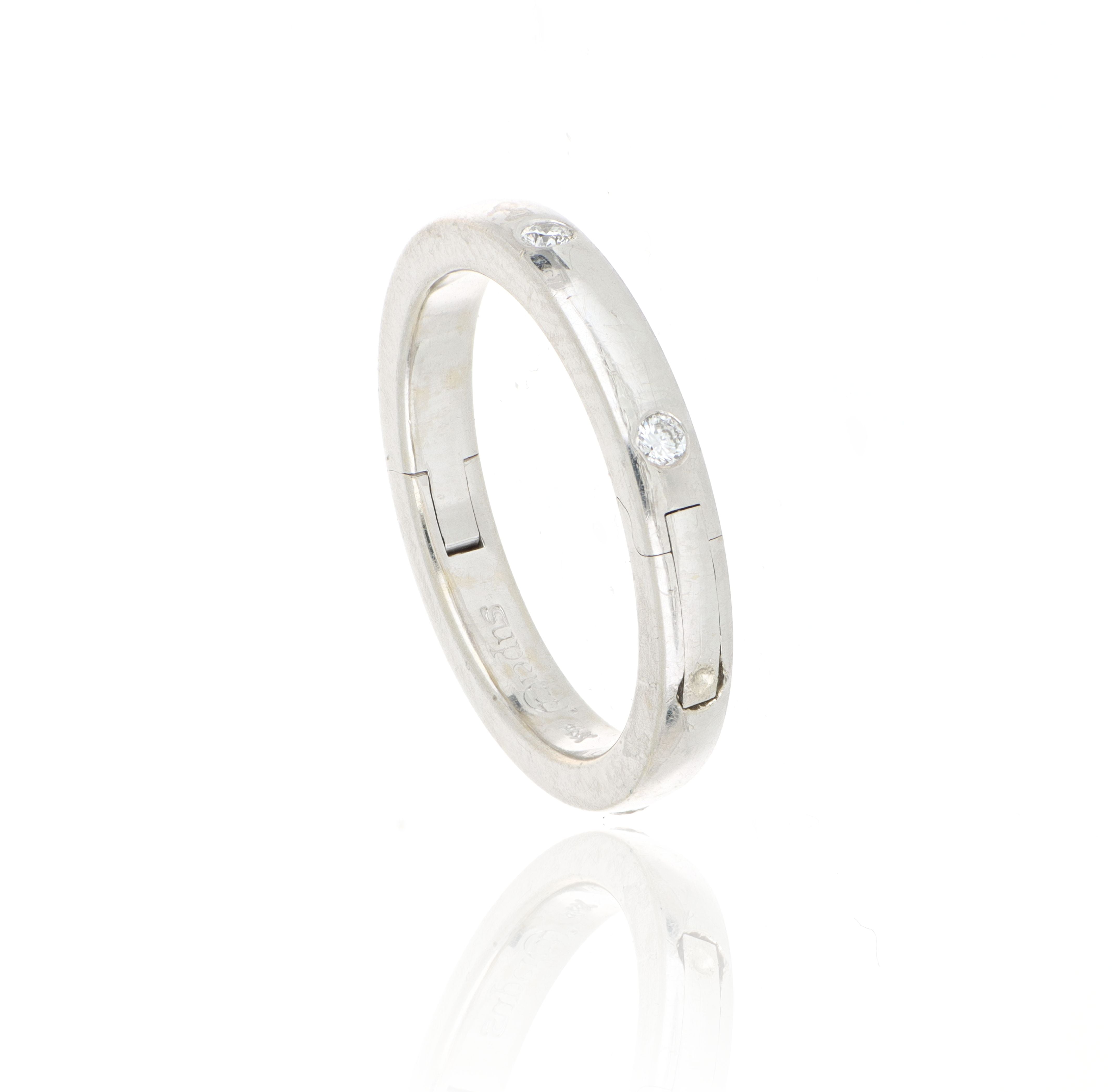 Superfit Diamond Station Wedding Band