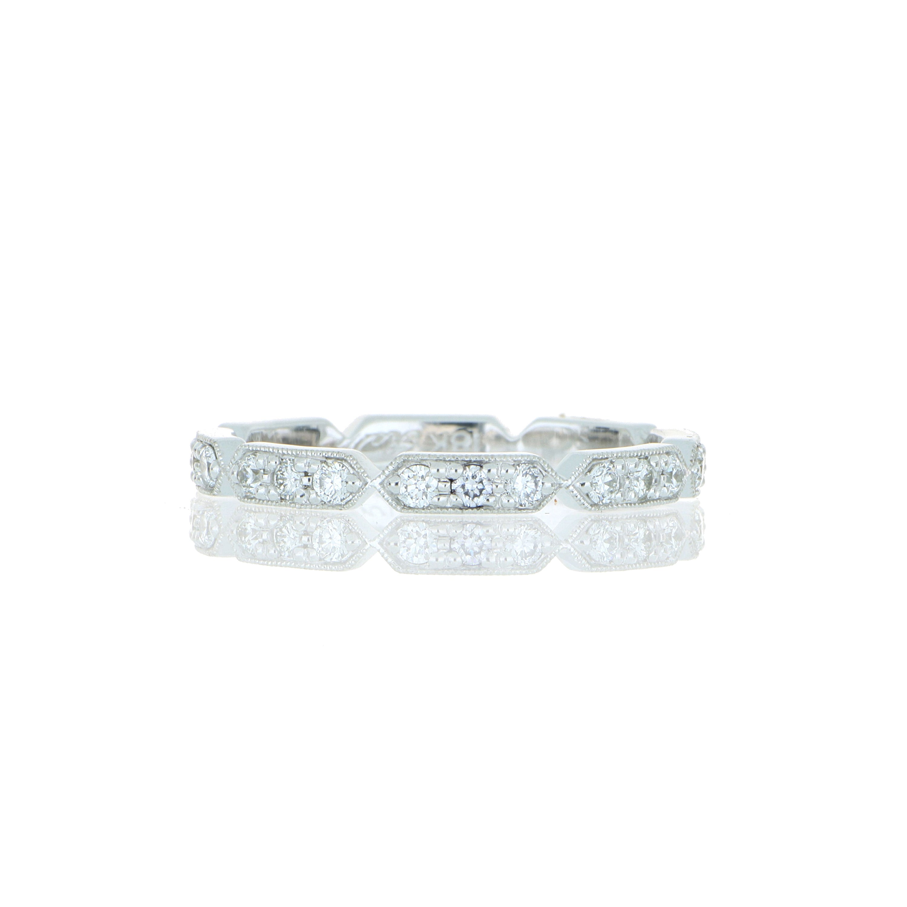 18k White Gold Diamond Wedding Band