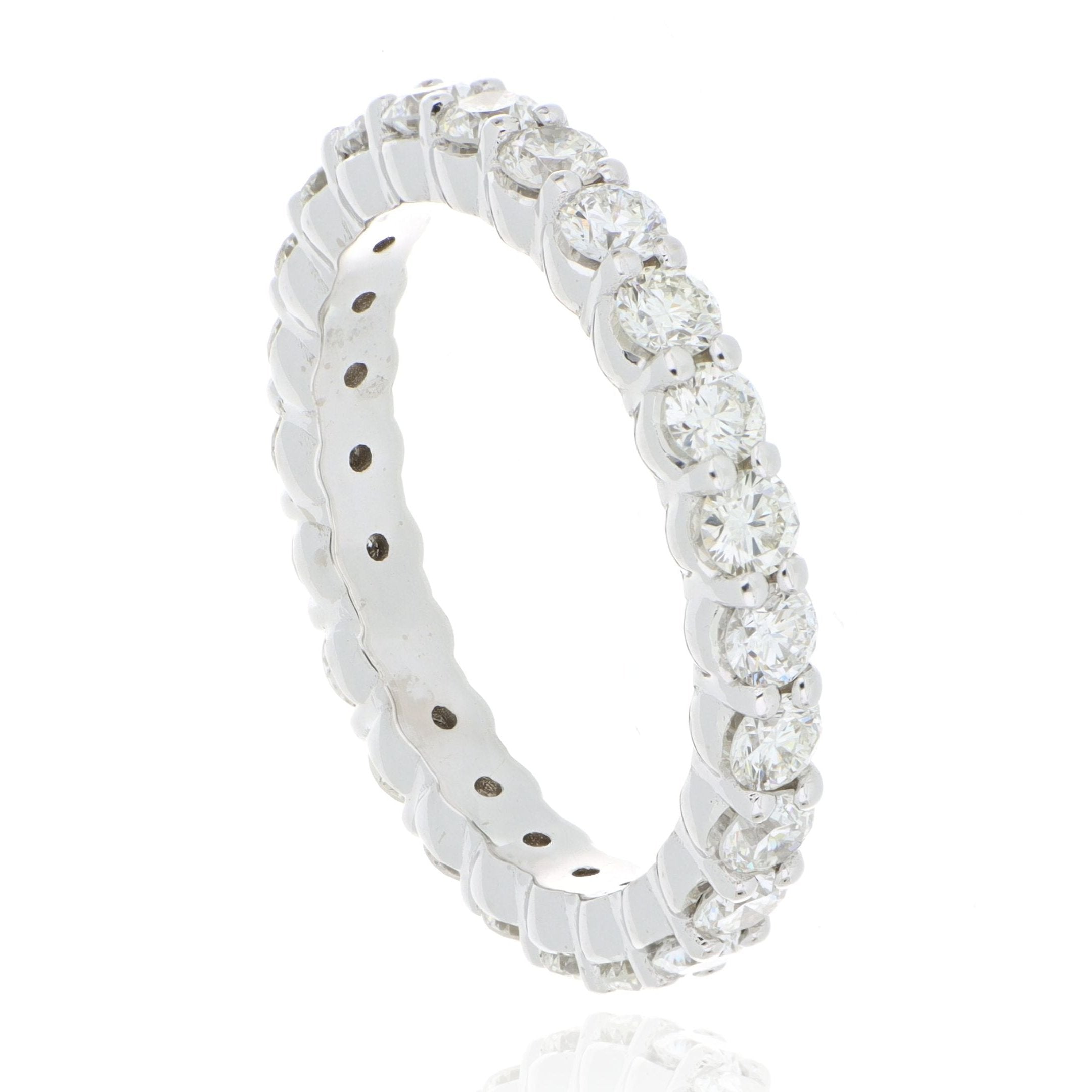 18k White Gold Diamond Eternity Band