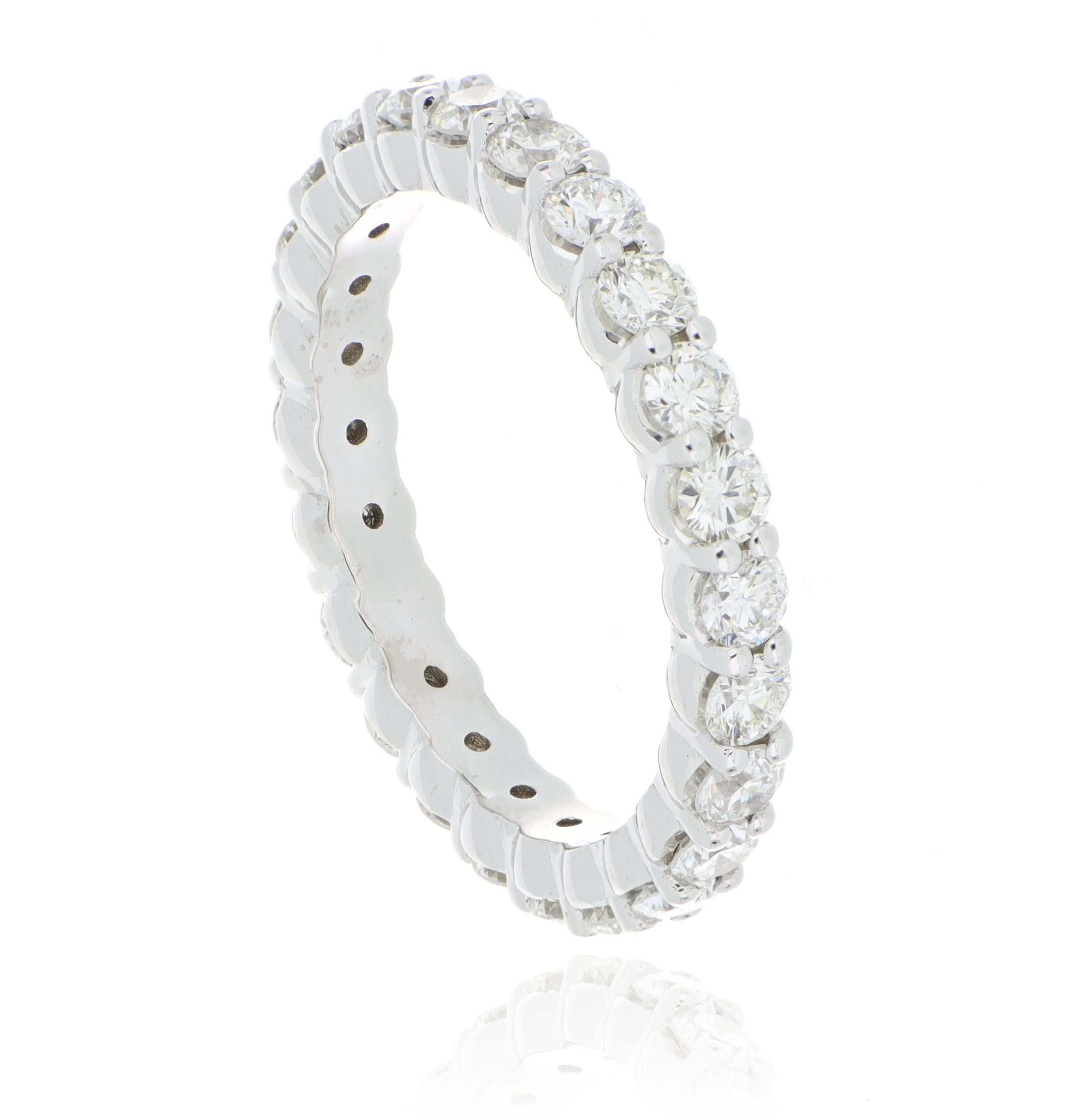 18k White Gold Diamond Eternity Band