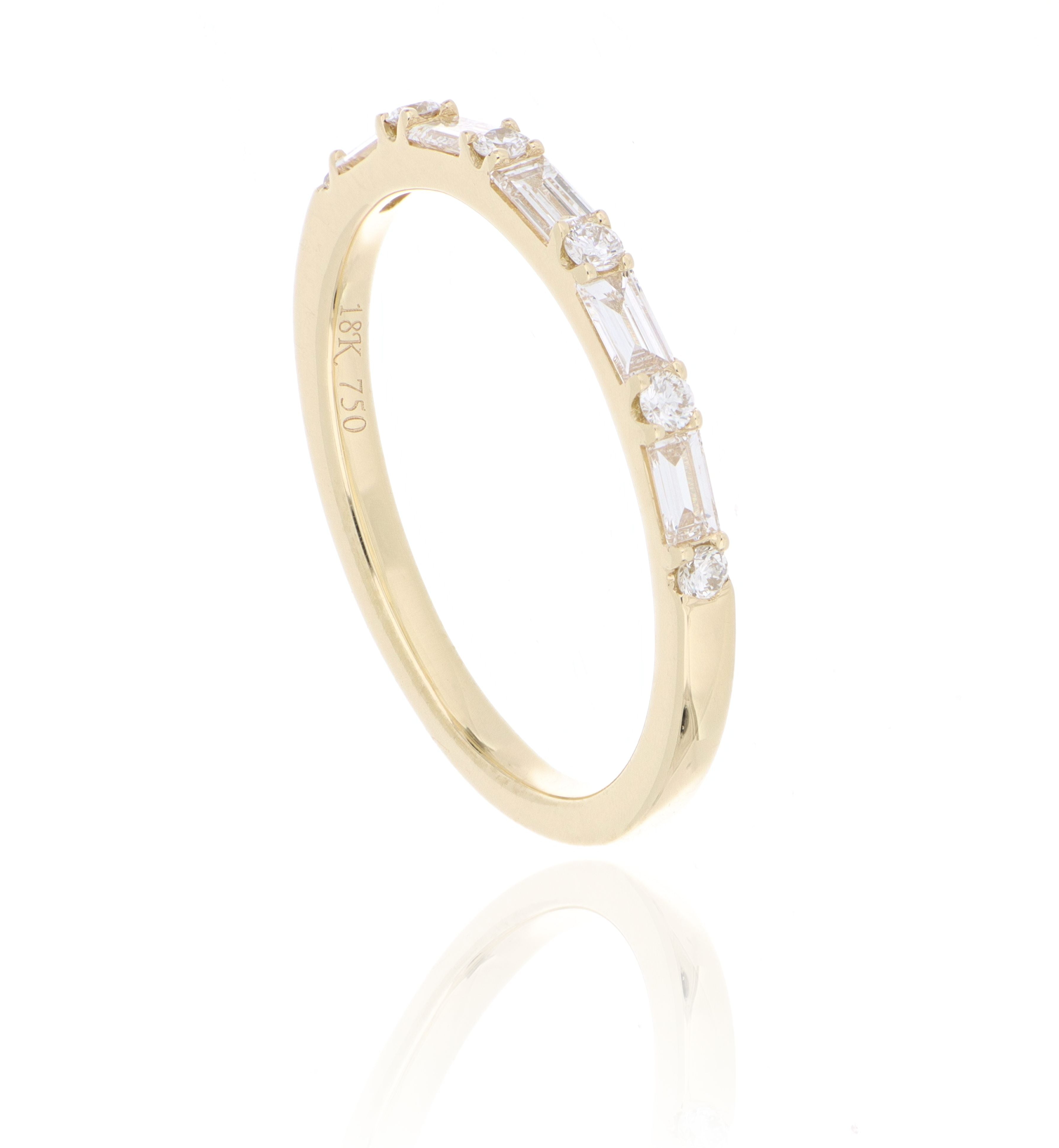 18k Yellow Gold Diamond Wedding Band