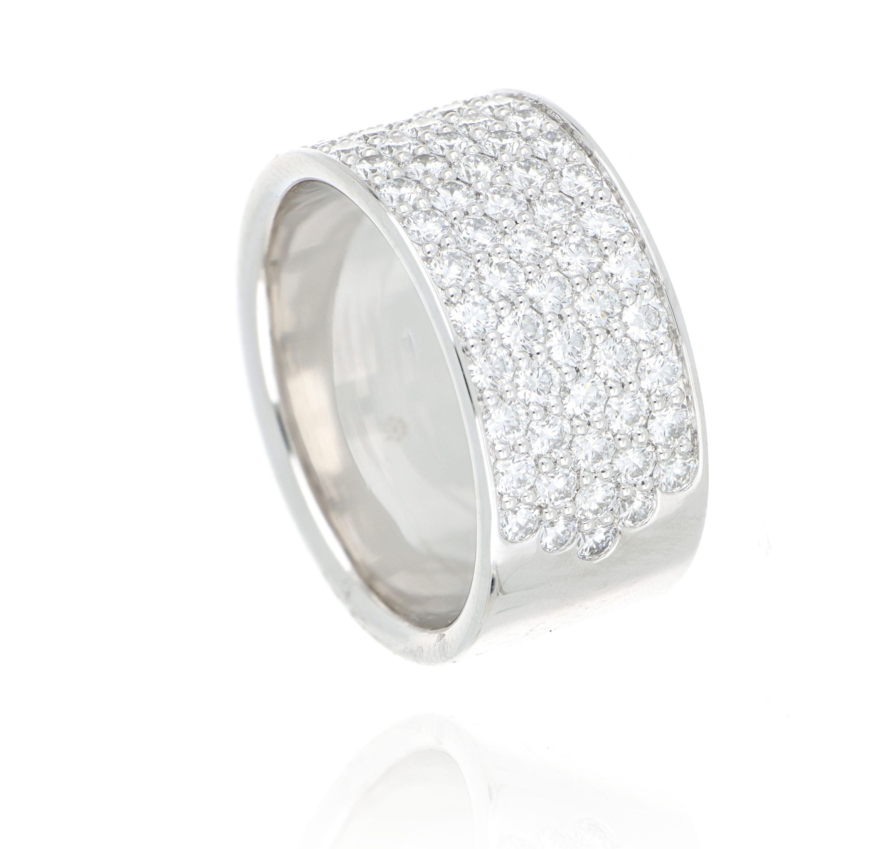 Platinum Silk Pave Diamond Wedding Band