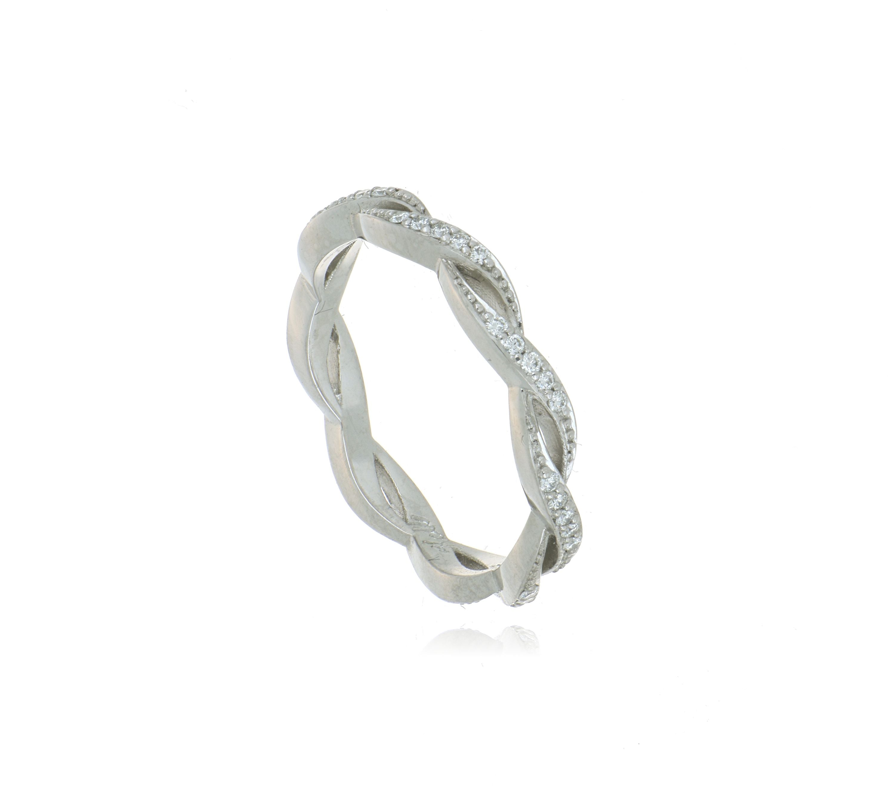 18k White Gold Twisted Diamond Wedding Band