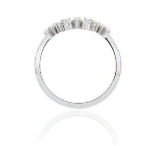 18k White Gold Baguette and Round Diamond Shadow Band