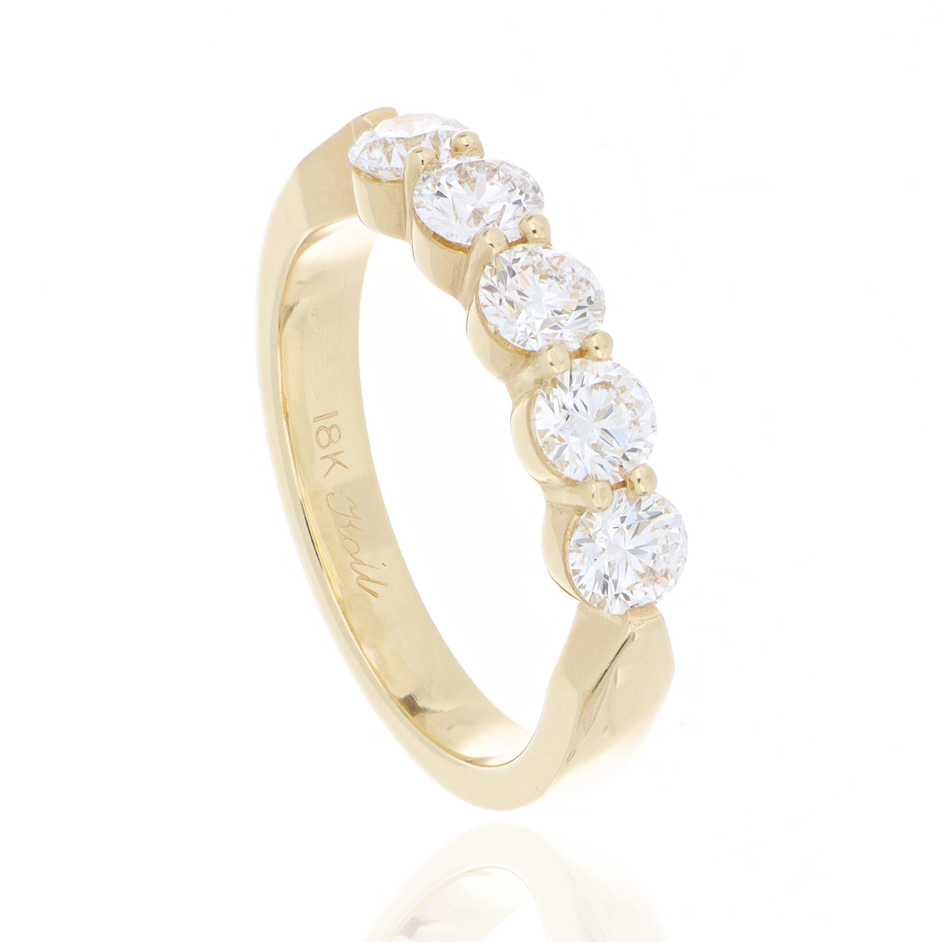 18k Yellow Gold Diamond Wedding Band