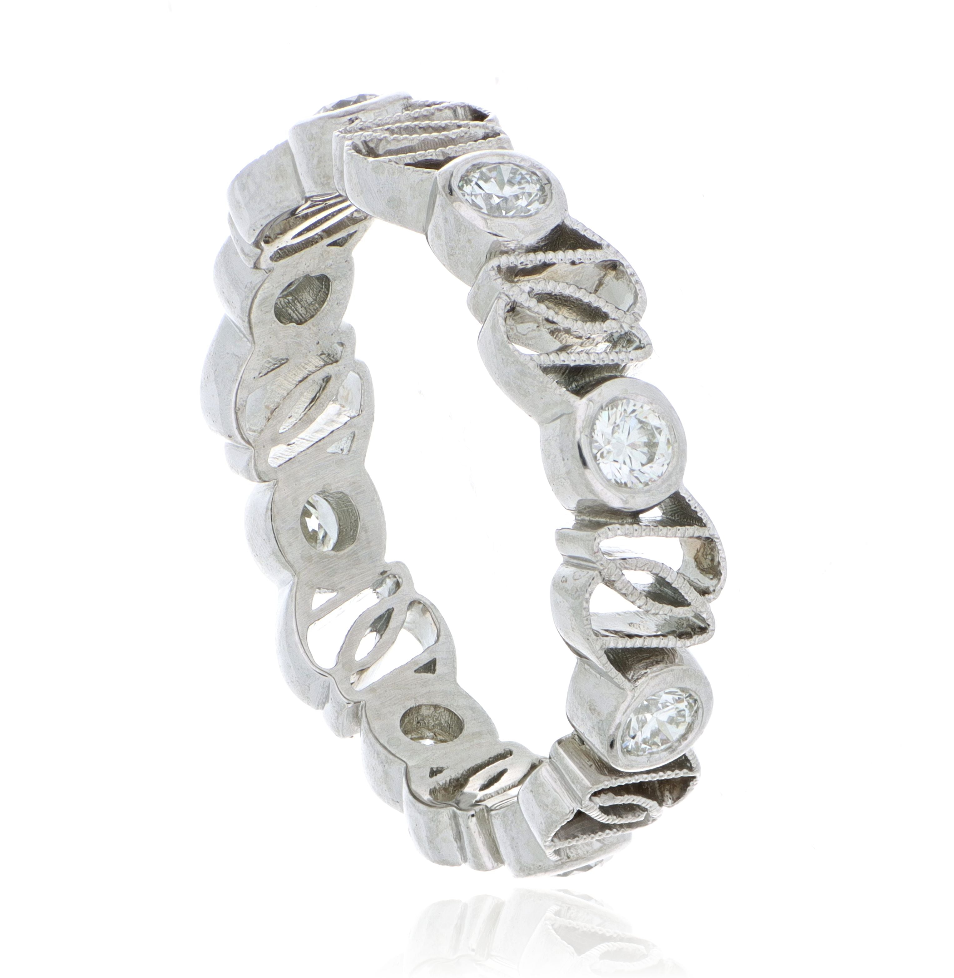 18k White Gold Diamond Filagree Ring