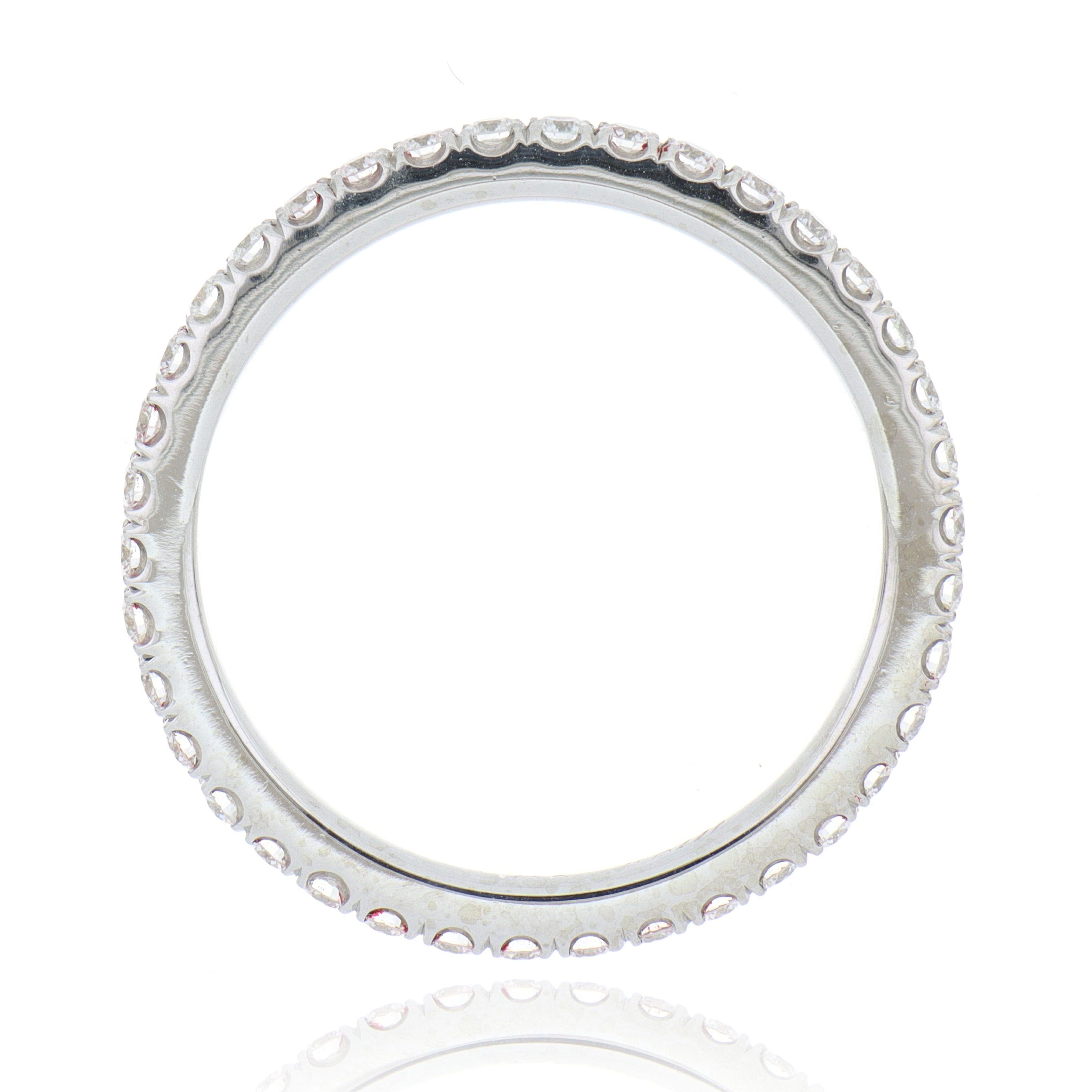 18k White Gold Diamond Band