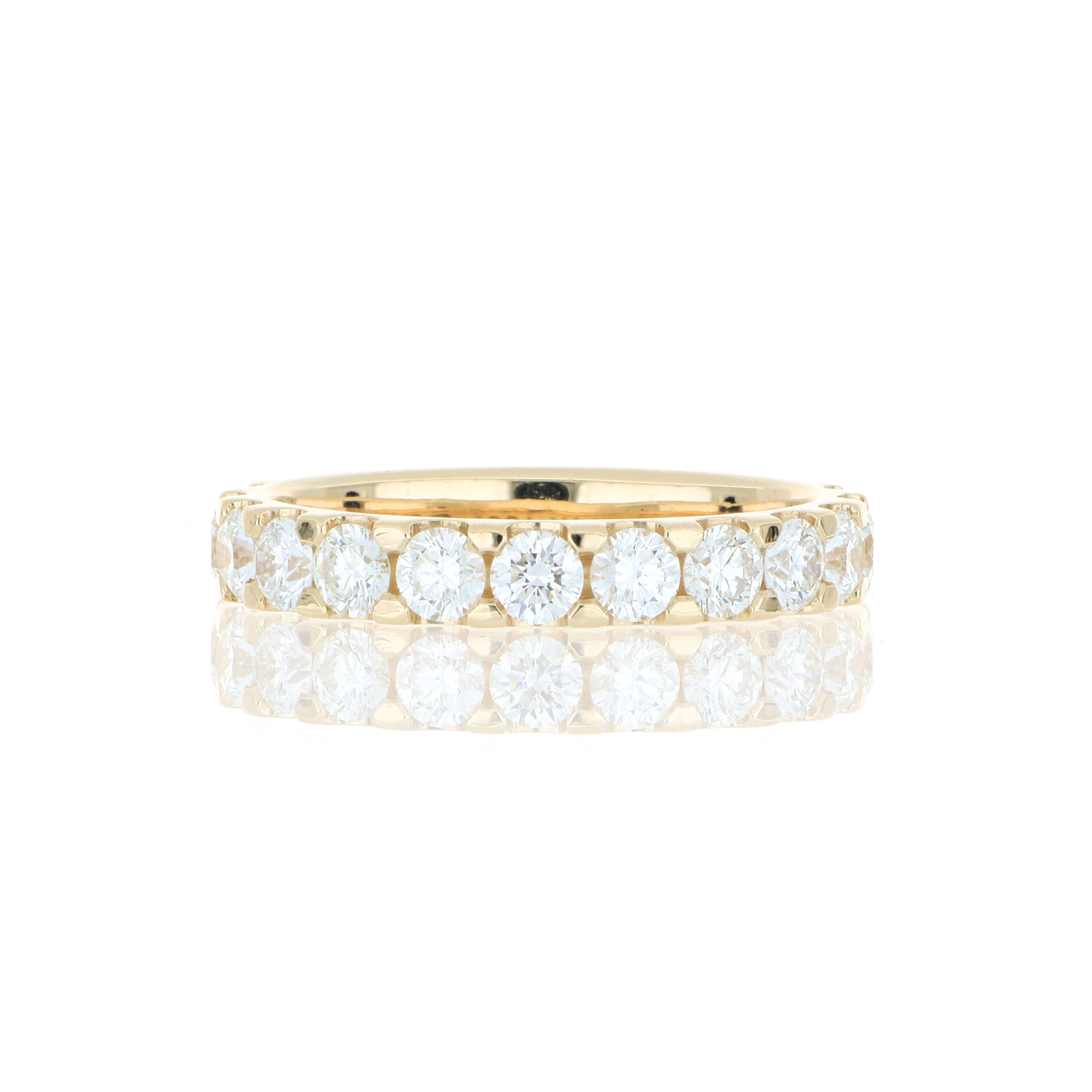 18k Yellow Gold Diamond Wedding Band