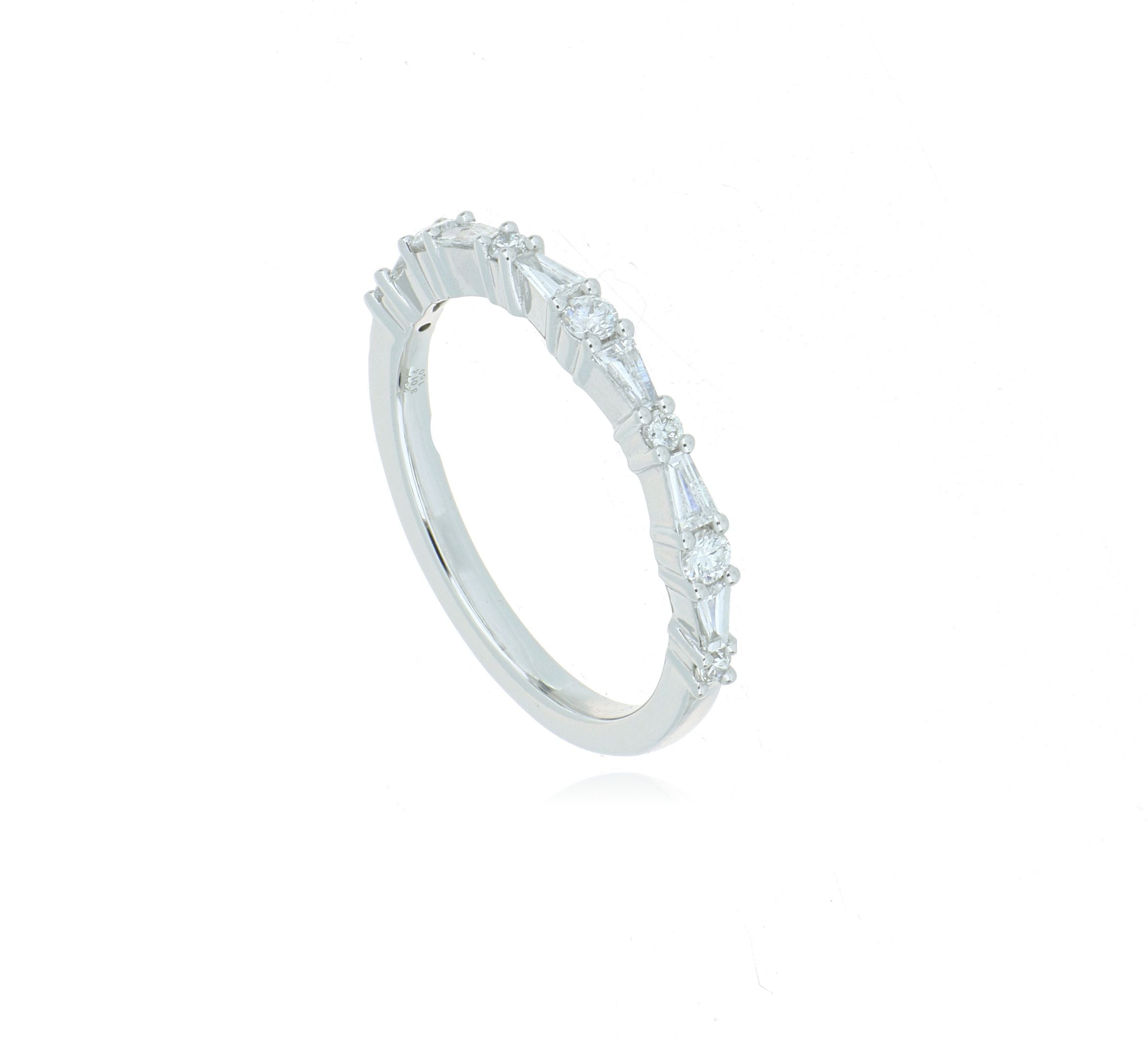 18k White Gold Baguette and Round Diamond Wedding Band