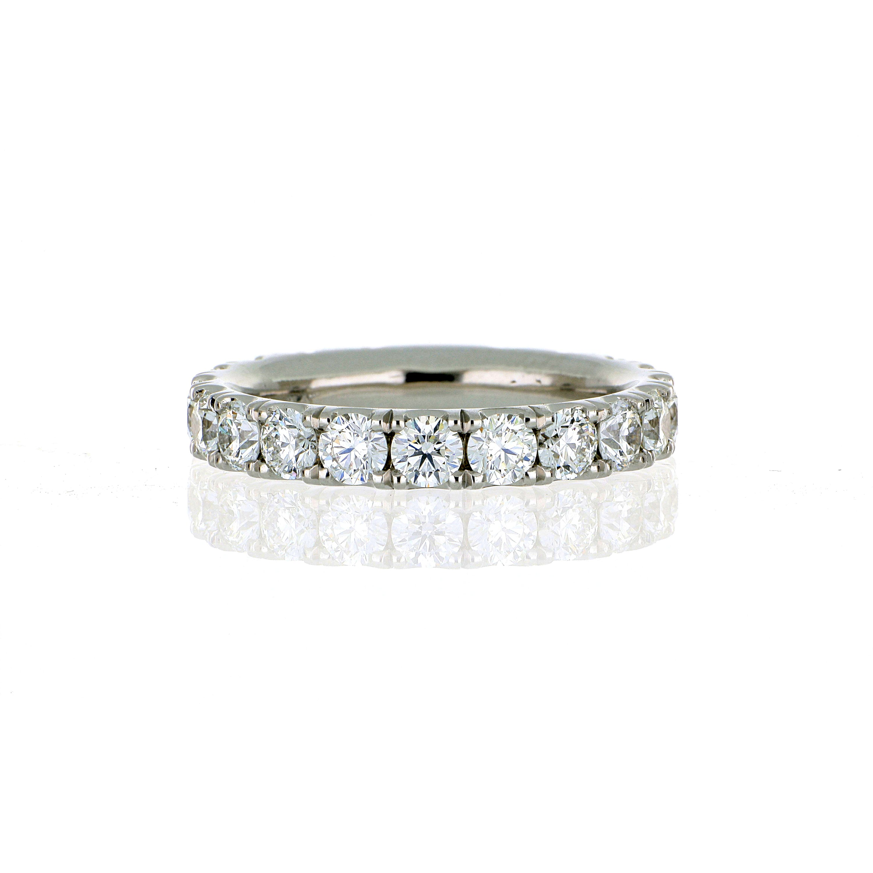 Platinum Diamond Wedding Band