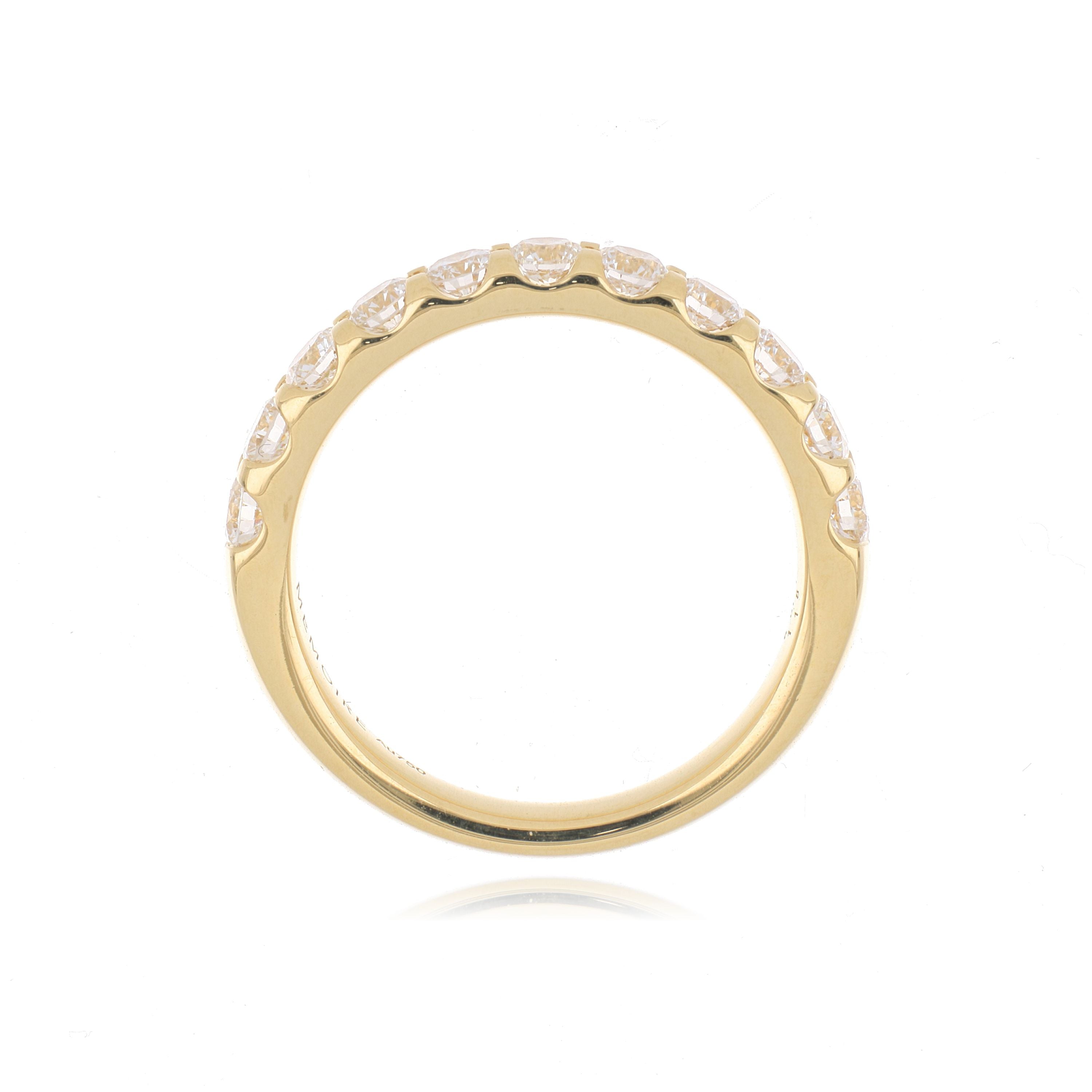 18kYellow Gold Diamond Wedding Band