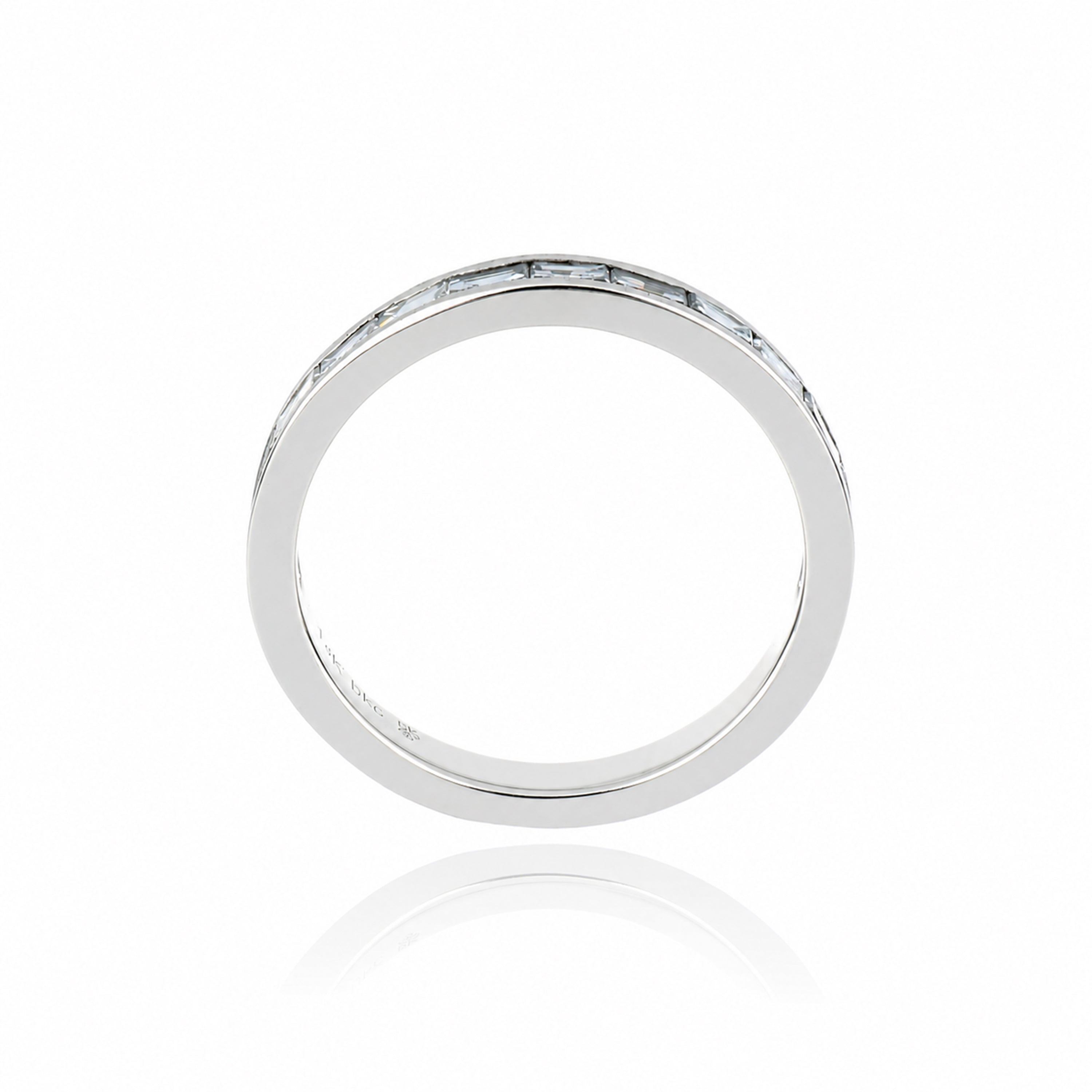 18k White Gold Diamond Wedding Band