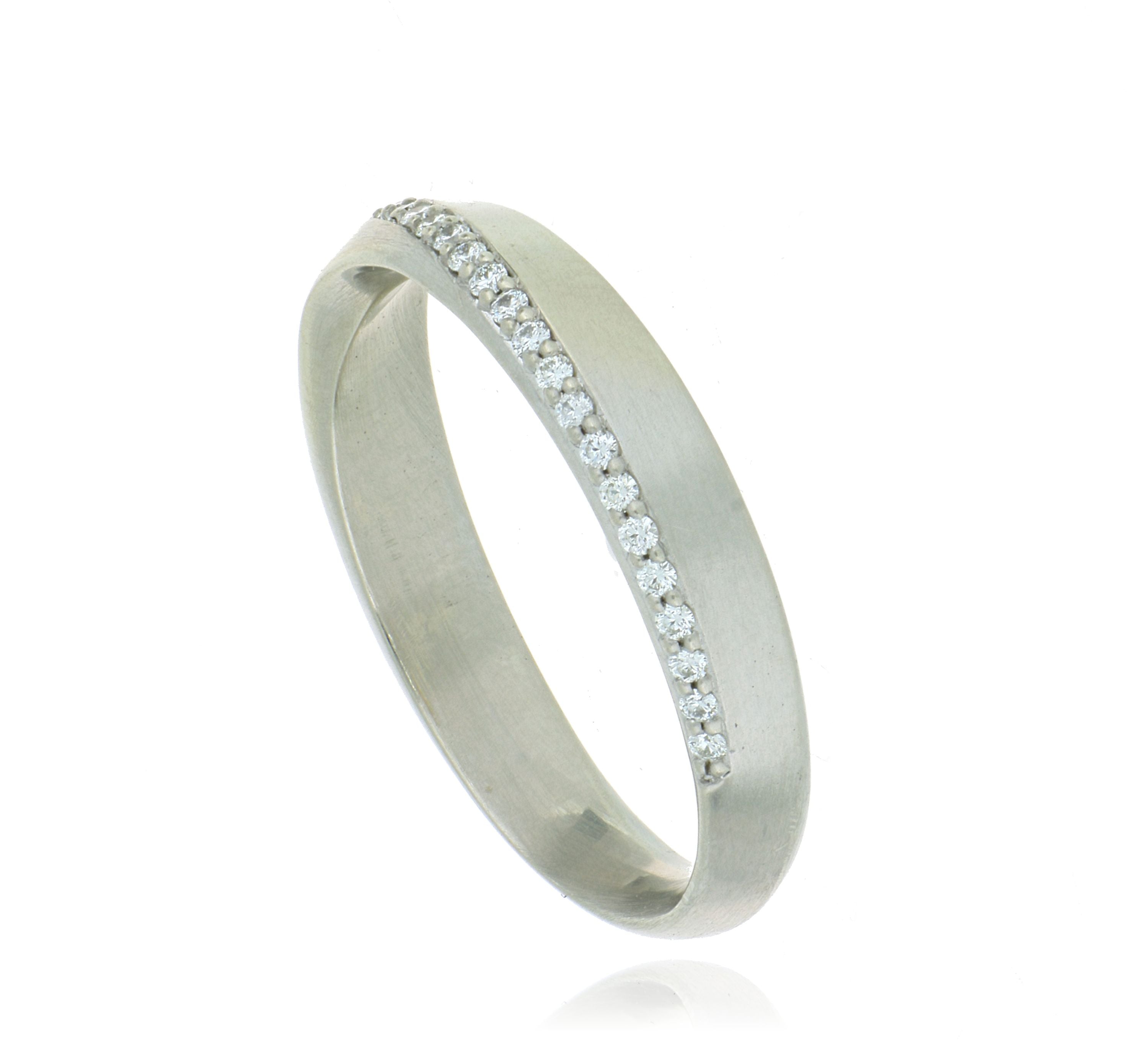 18k White Gold Ladies' Diamond Mobius Wedding Band