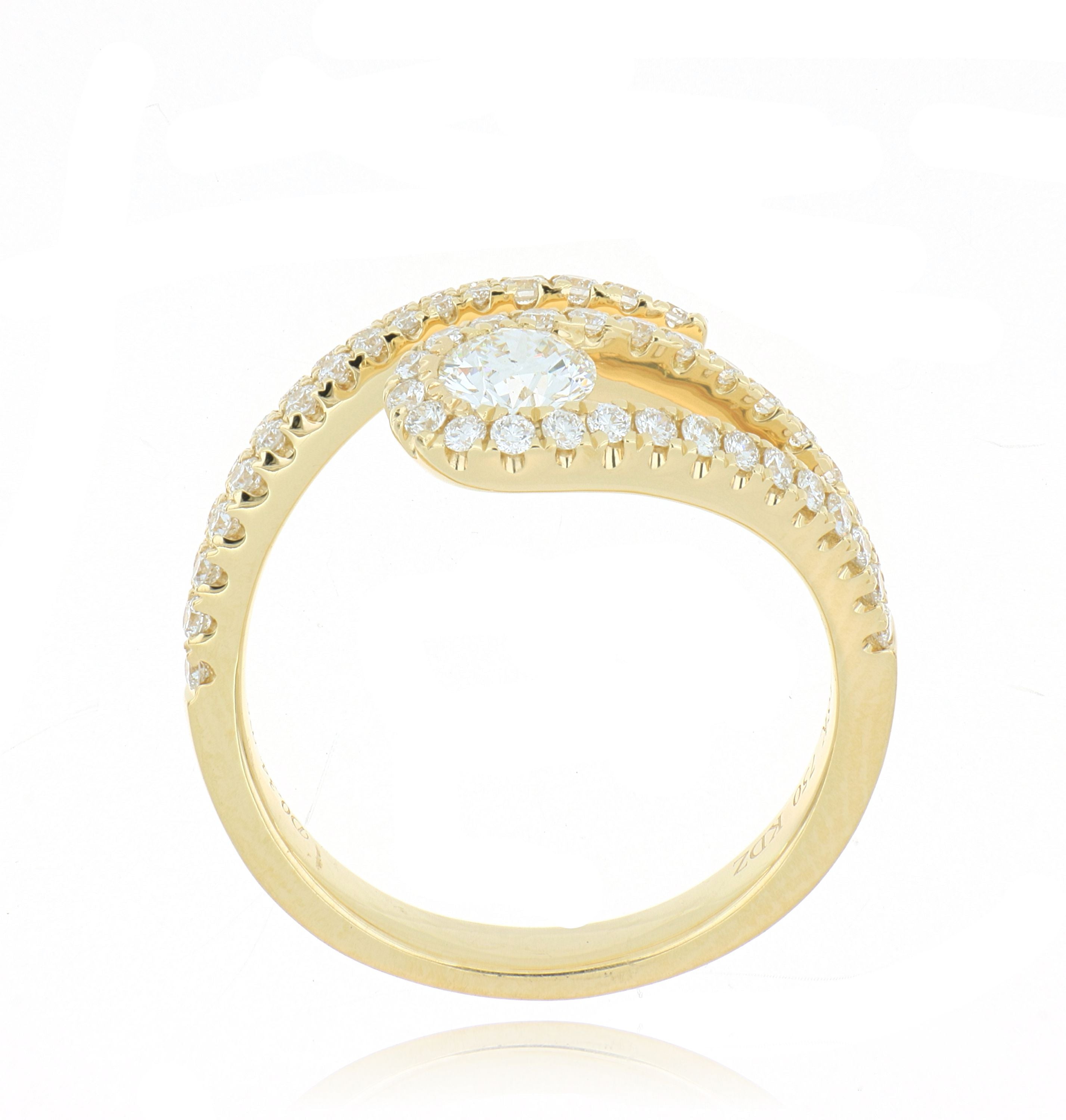 18k Yellow Gold Diamond Fashion Ring