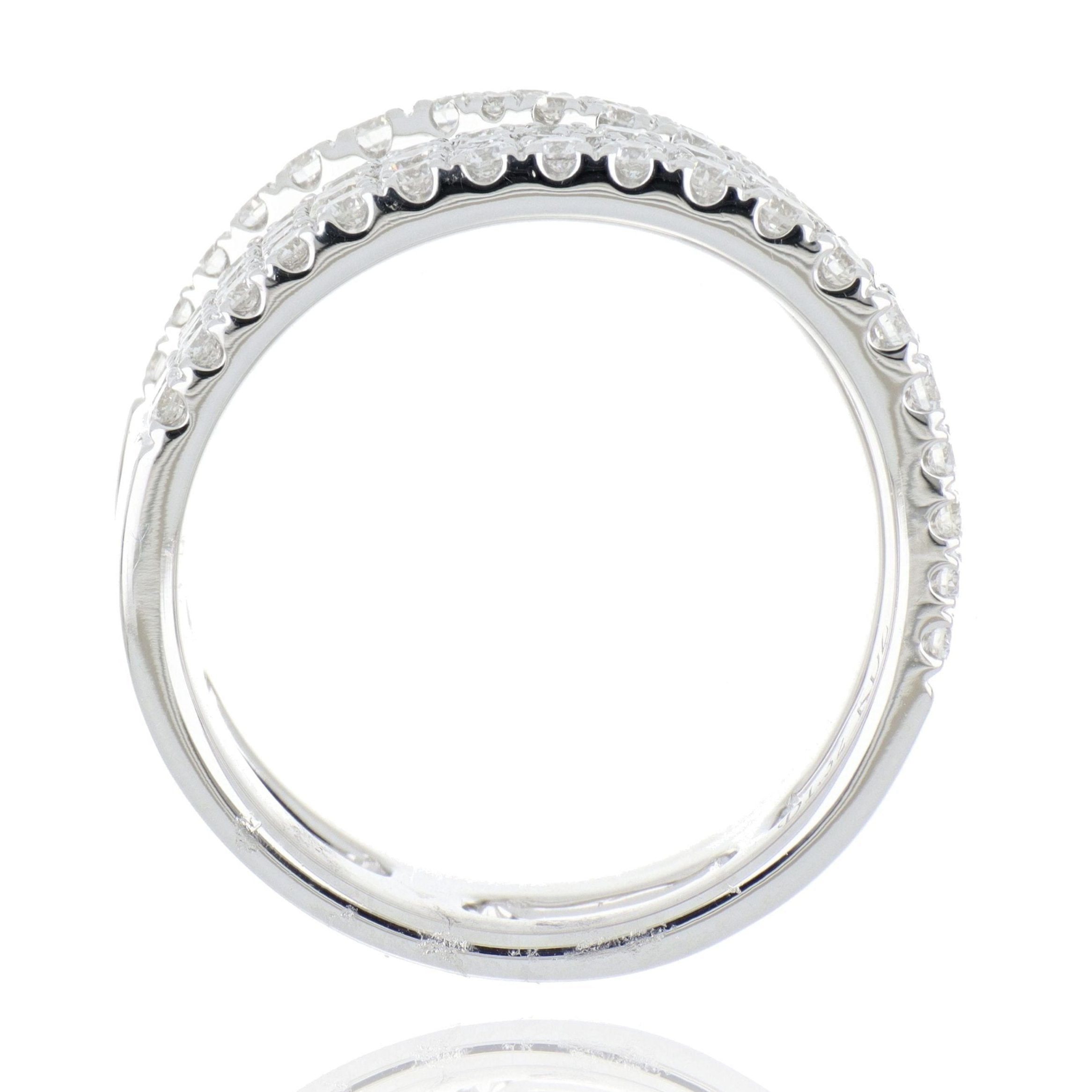 18k White Gold Diamond Fashion Ring