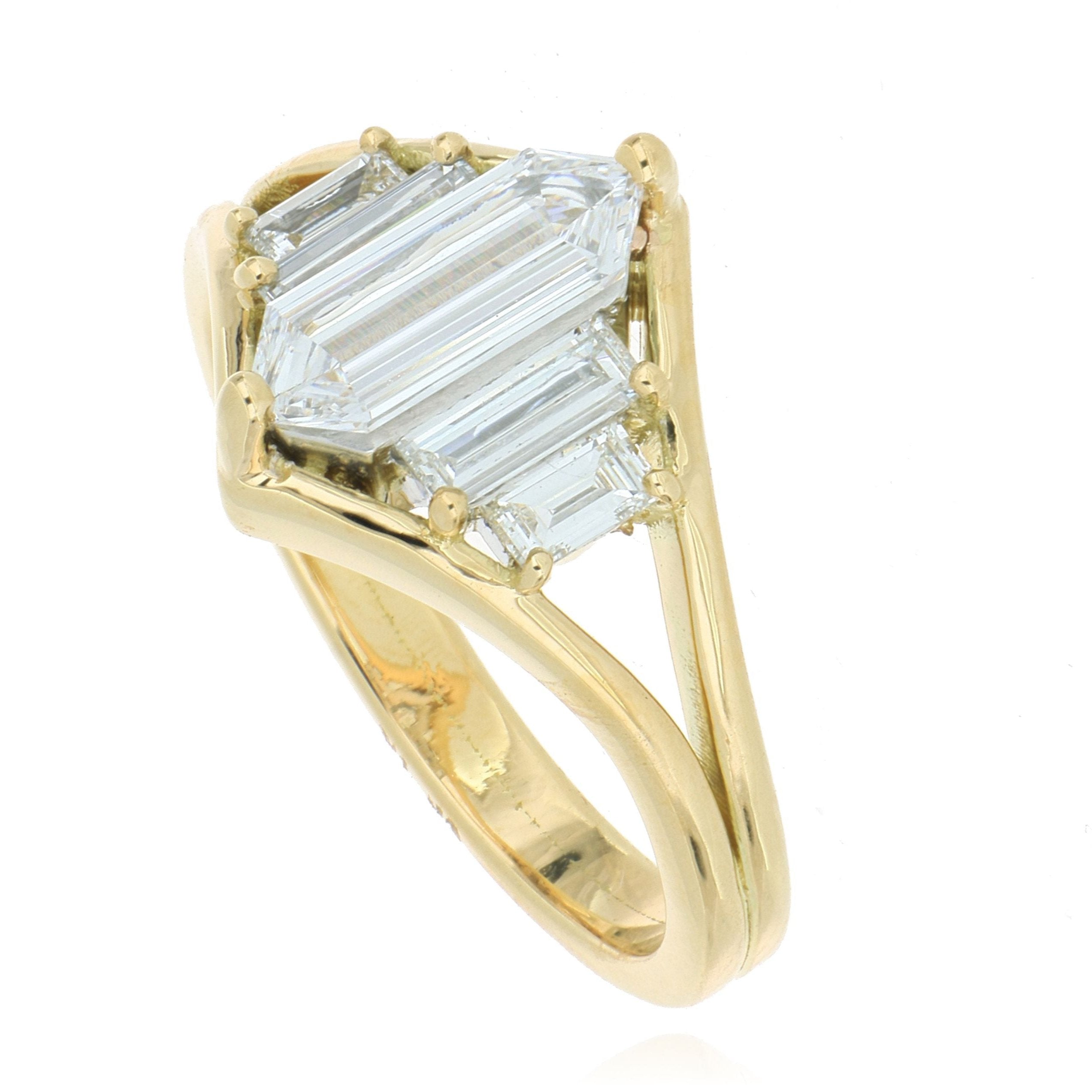 18k Yellow Gold and Platinum Diamond Fashion Ring