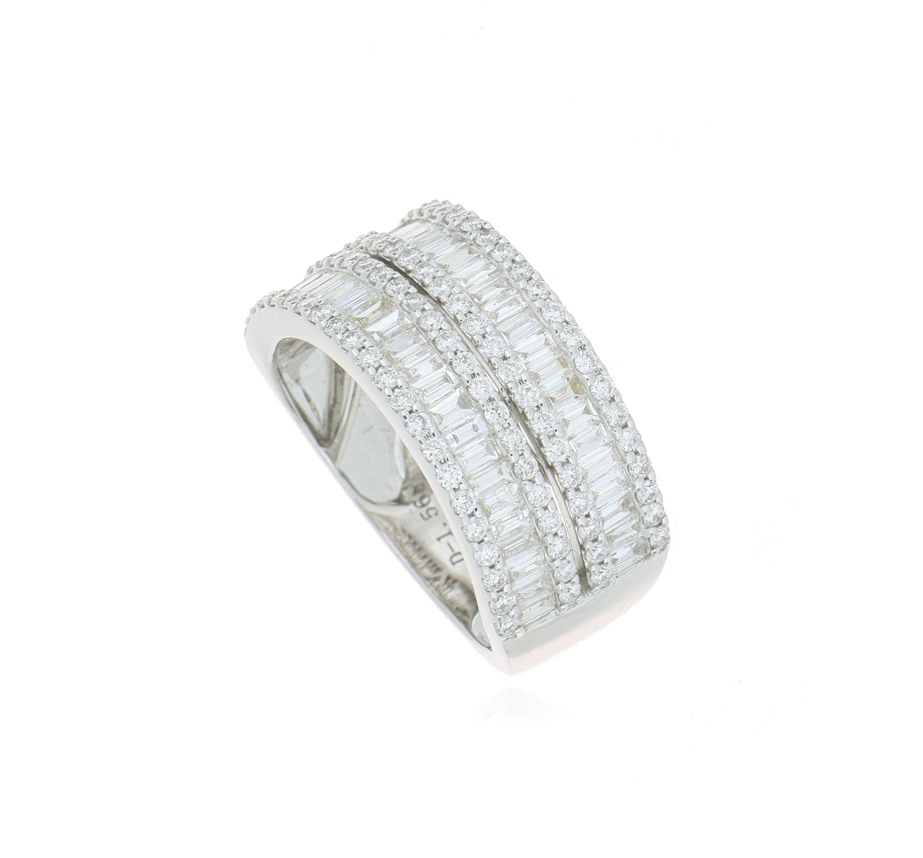 18k White Gold Baguette and Round Diamond Fashion Ring