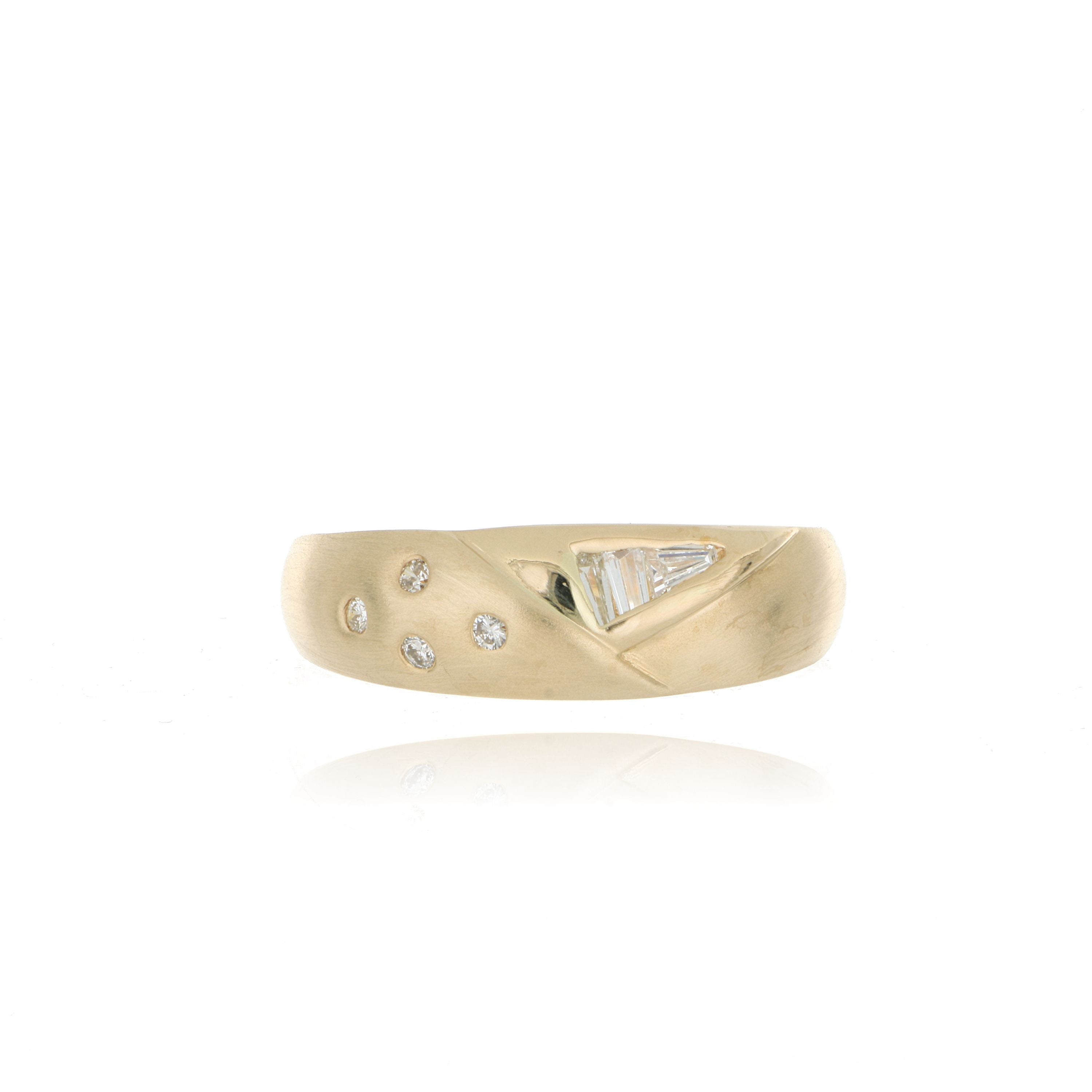14k Yellow Gold Diamond Ring