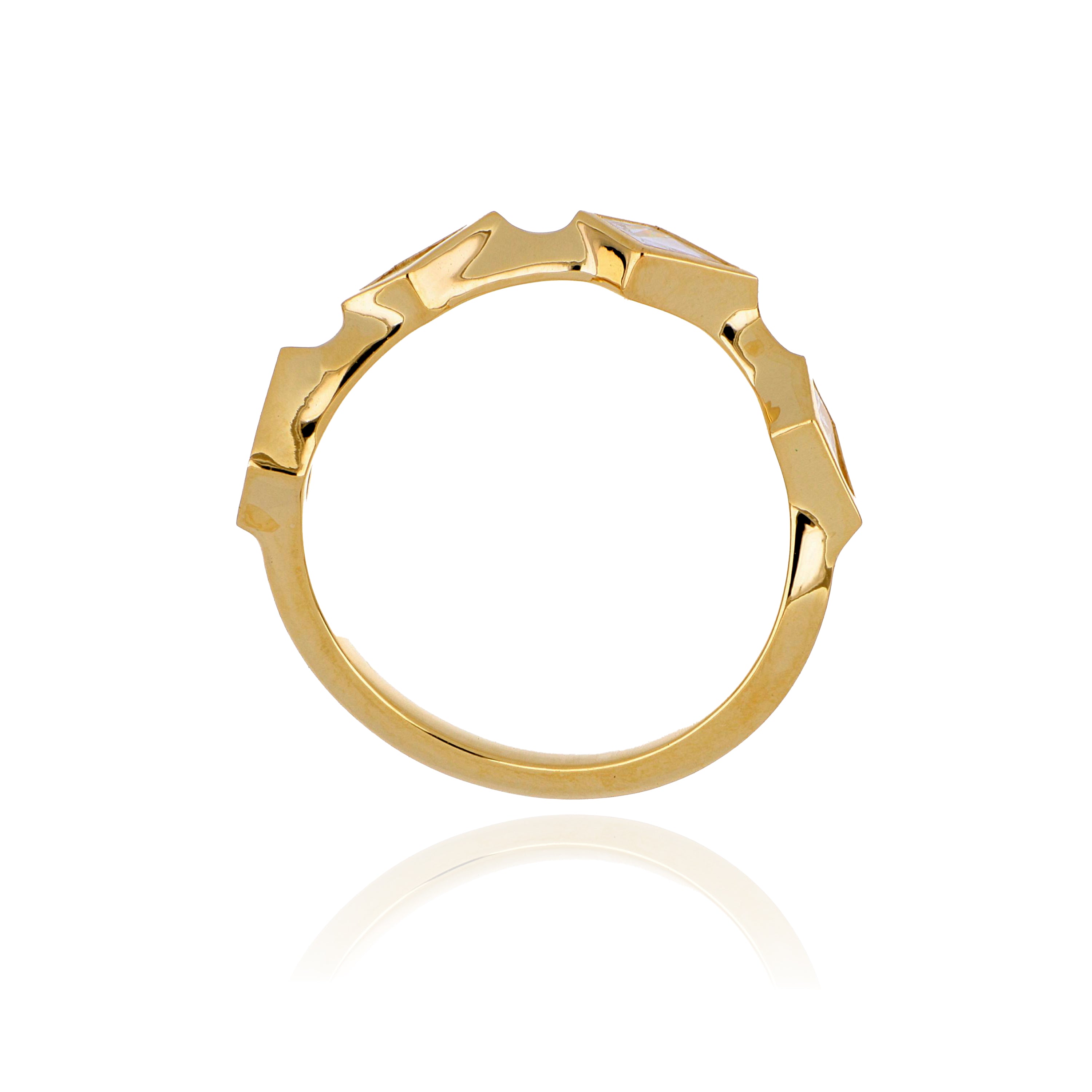 18k Yellow Gold Kite Shape Diamond Ring