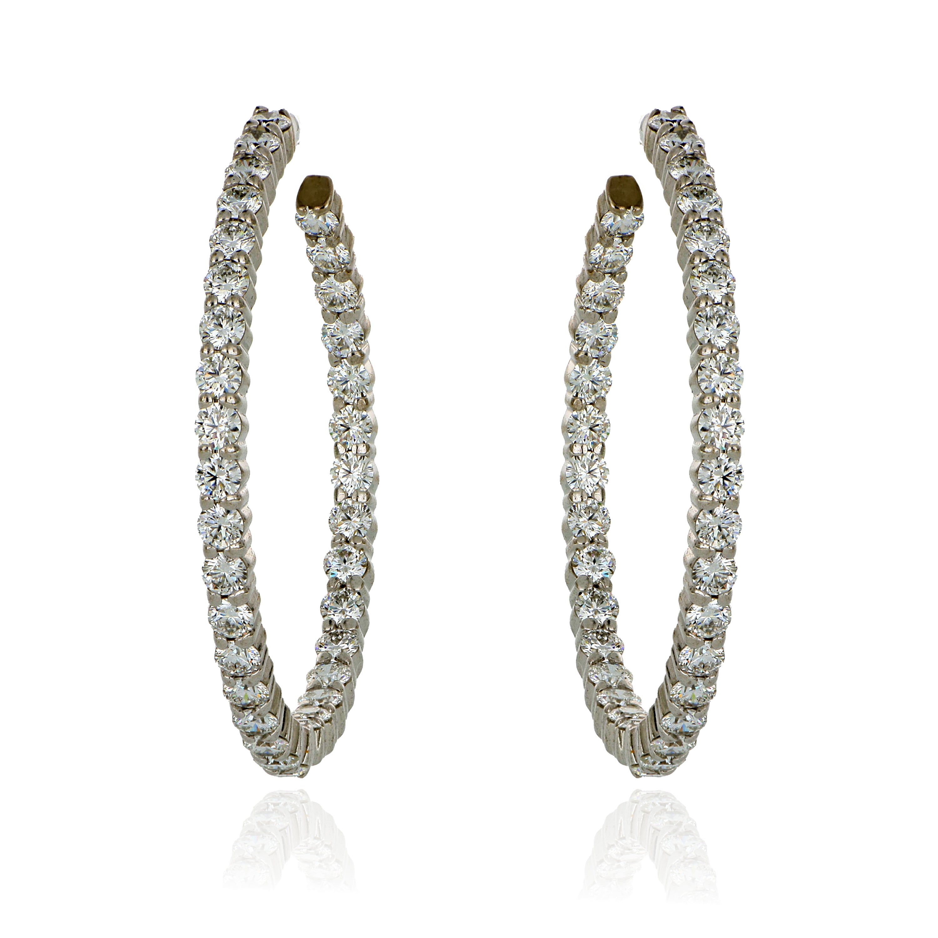 18k White Gold Hearts On Fire Diamond Hoops - Charles Koll Jewelers